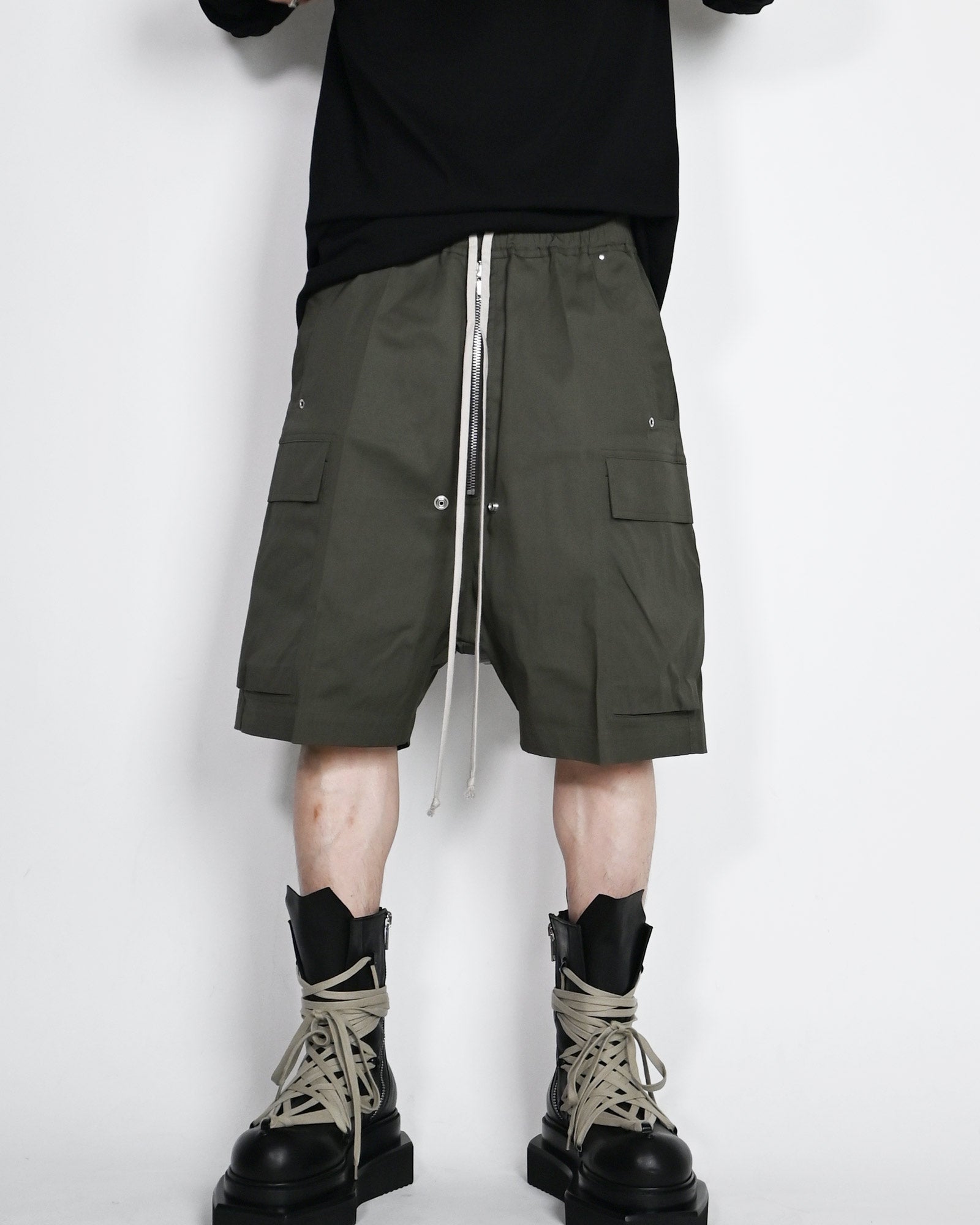 RICK OWENS・リック オウエンス - ハーフ・ショートパンツ CARGOBELA SHORTS /  BOSCO