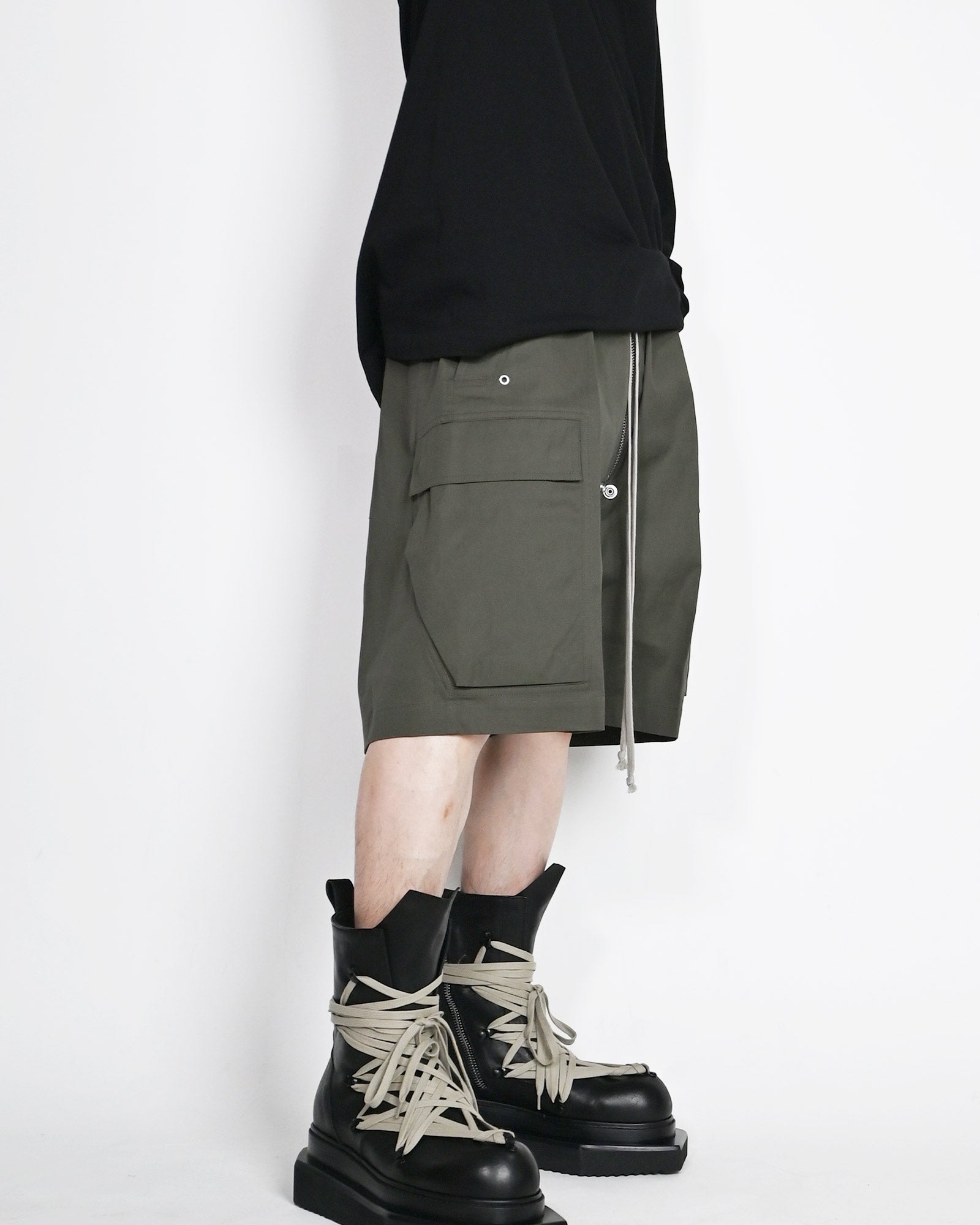 RICK OWENS・リック オウエンス - ハーフ・ショートパンツ CARGOBELA SHORTS /  BOSCO