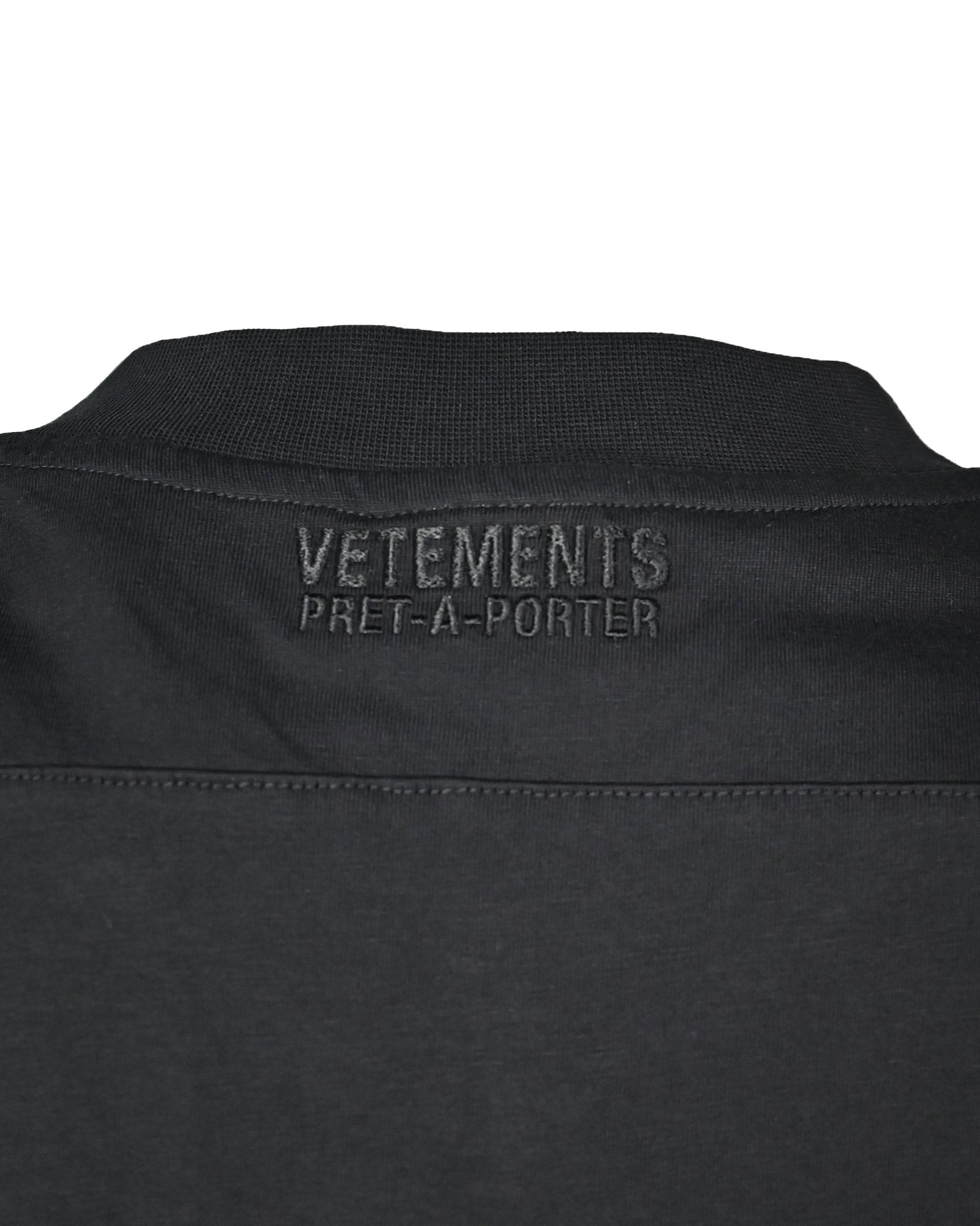 VETEMENTS・Vetements -  CUT-UP V-NECK T-SHIRT / BLACK