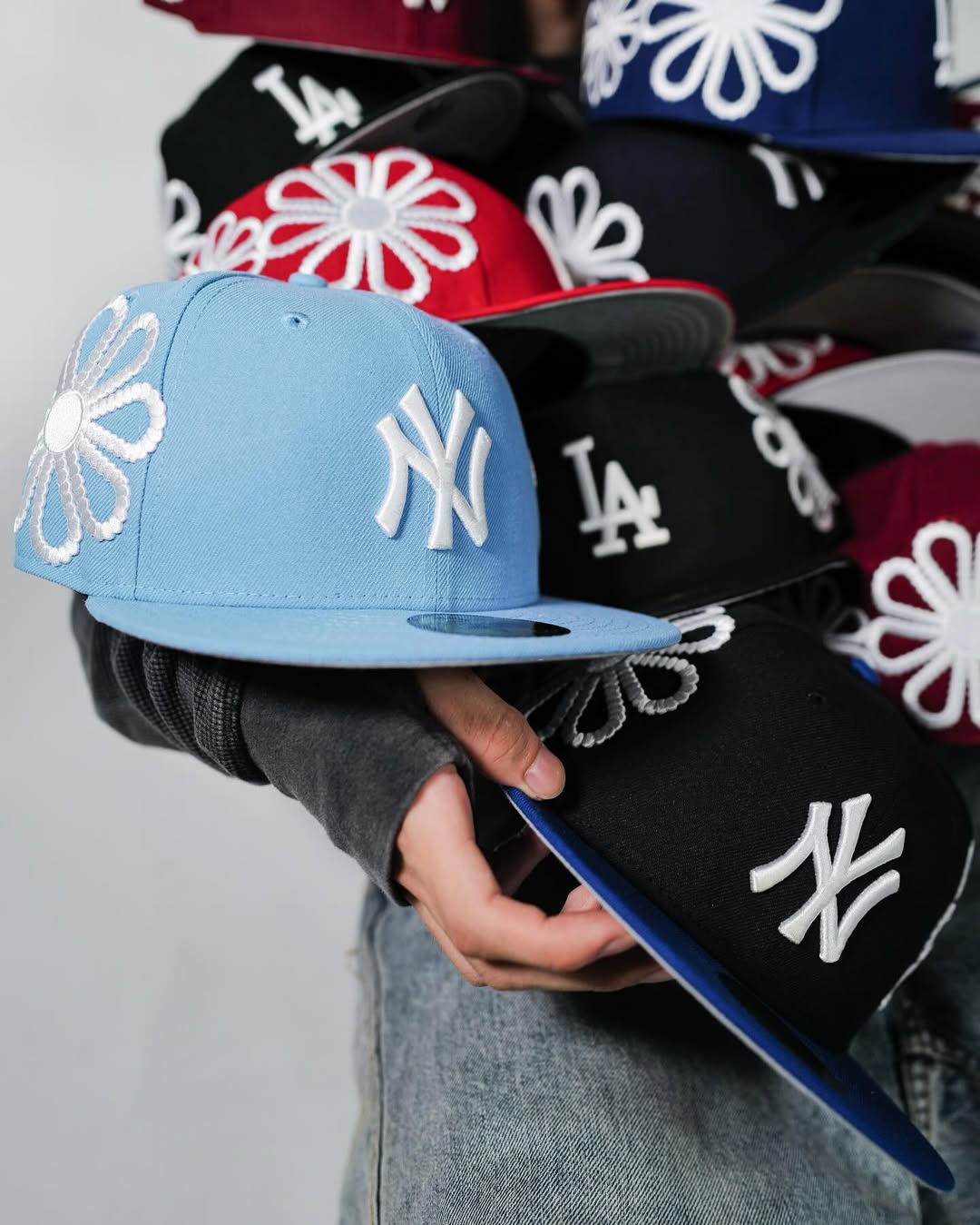 DG3・デジタル・グルーピスリー - キャップ YANKEES PEARLZ EMBROIDERY HAT / BURGUNDY