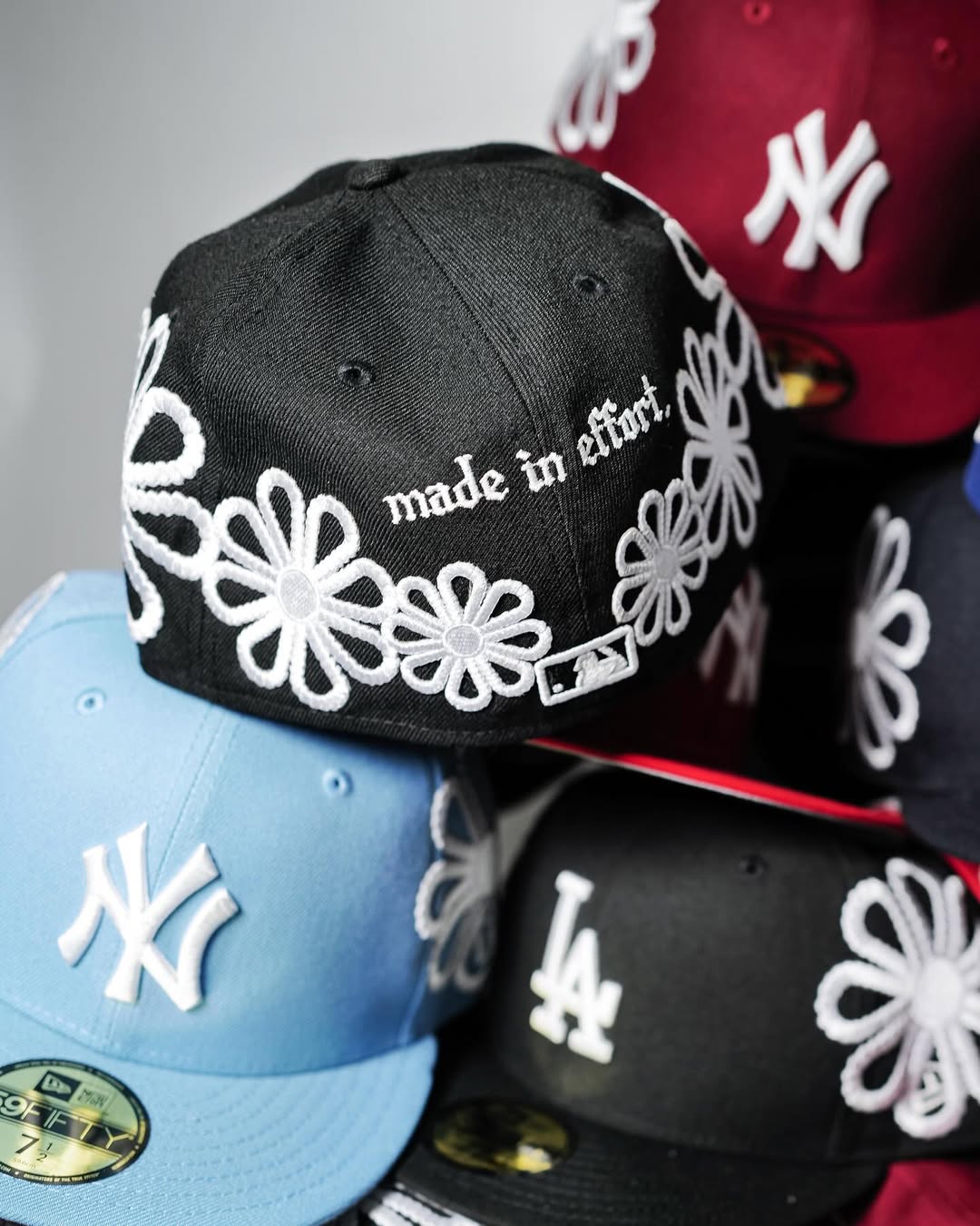 DG3・デジタル・グルーピスリー - キャップ YANKEES PEARLZ EMBROIDERY HAT / BURGUNDY