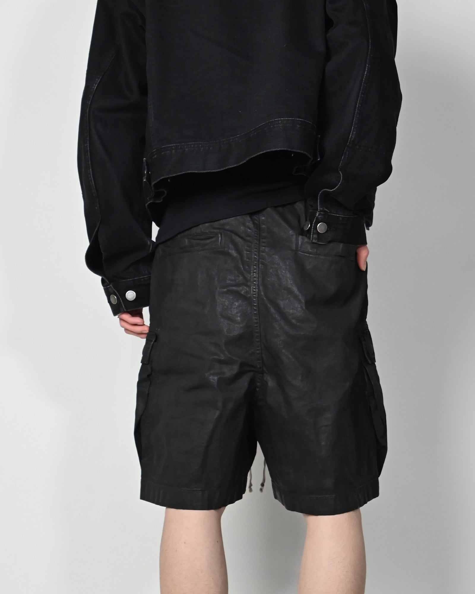 RICK OWENS DRKSHDW・リックオウエンス ダークシャドウ - ハーフ・ショートパンツ CARGOBELA SHORTS / BLACK