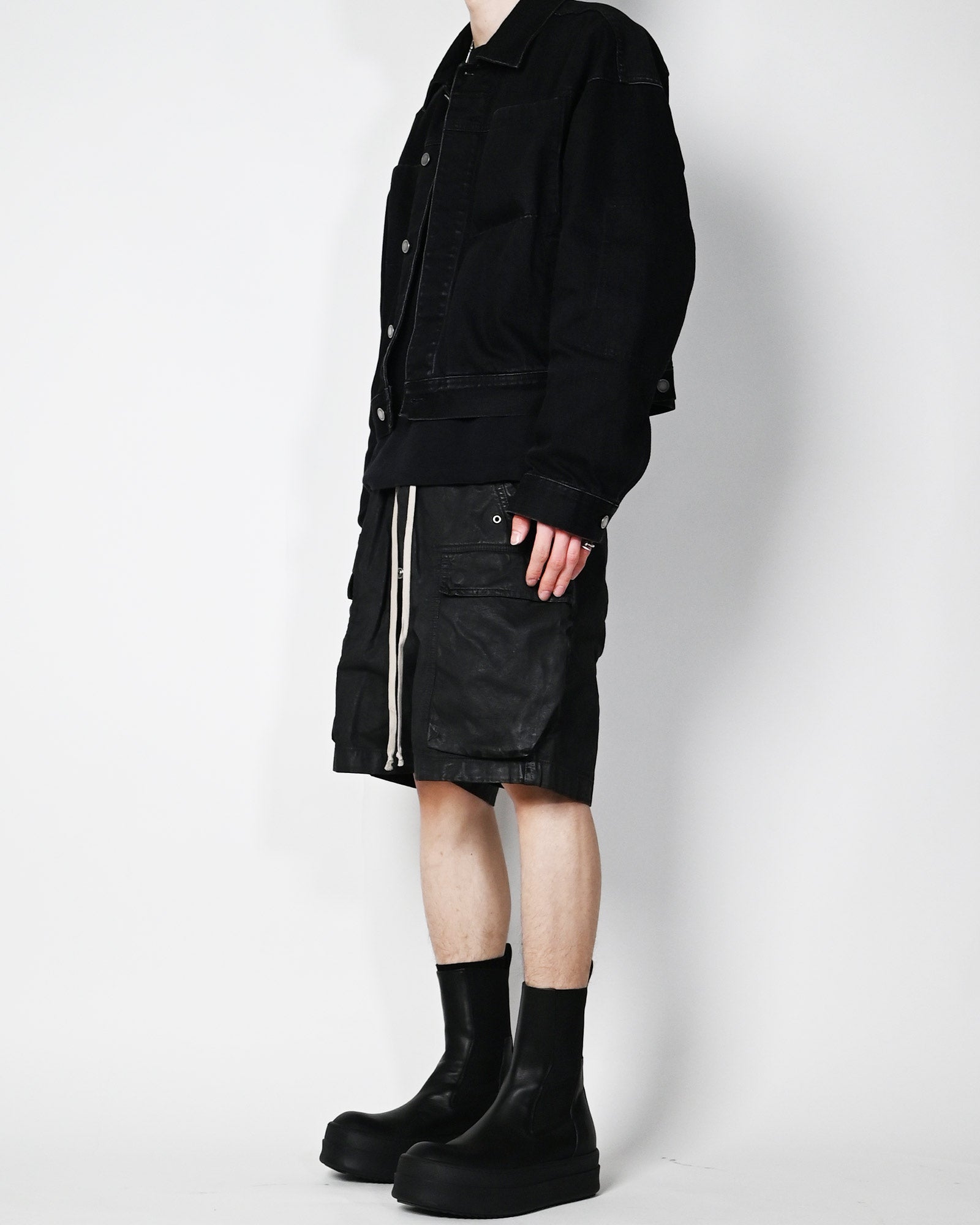 RICK OWENS DRKSHDW・リックオウエンス ダークシャドウ - ハーフ・ショートパンツ CARGOBELA SHORTS / BLACK