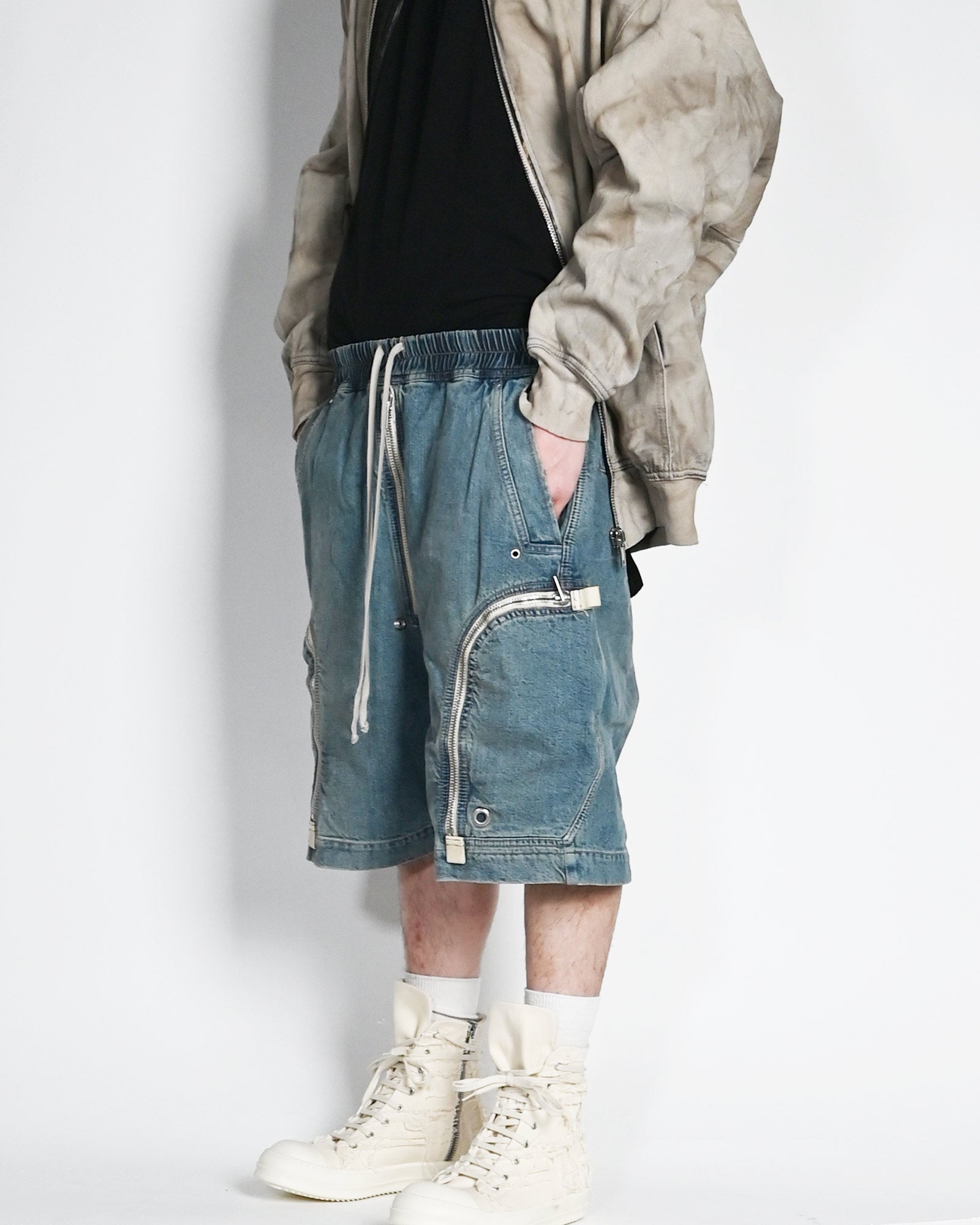 RICK OWENS DRKSHDW・リックオウエンス ダークシャドウ - デニムパンツ SHORTS IN DENIM - BAUHAUS PODS / WASHED INDIGO
