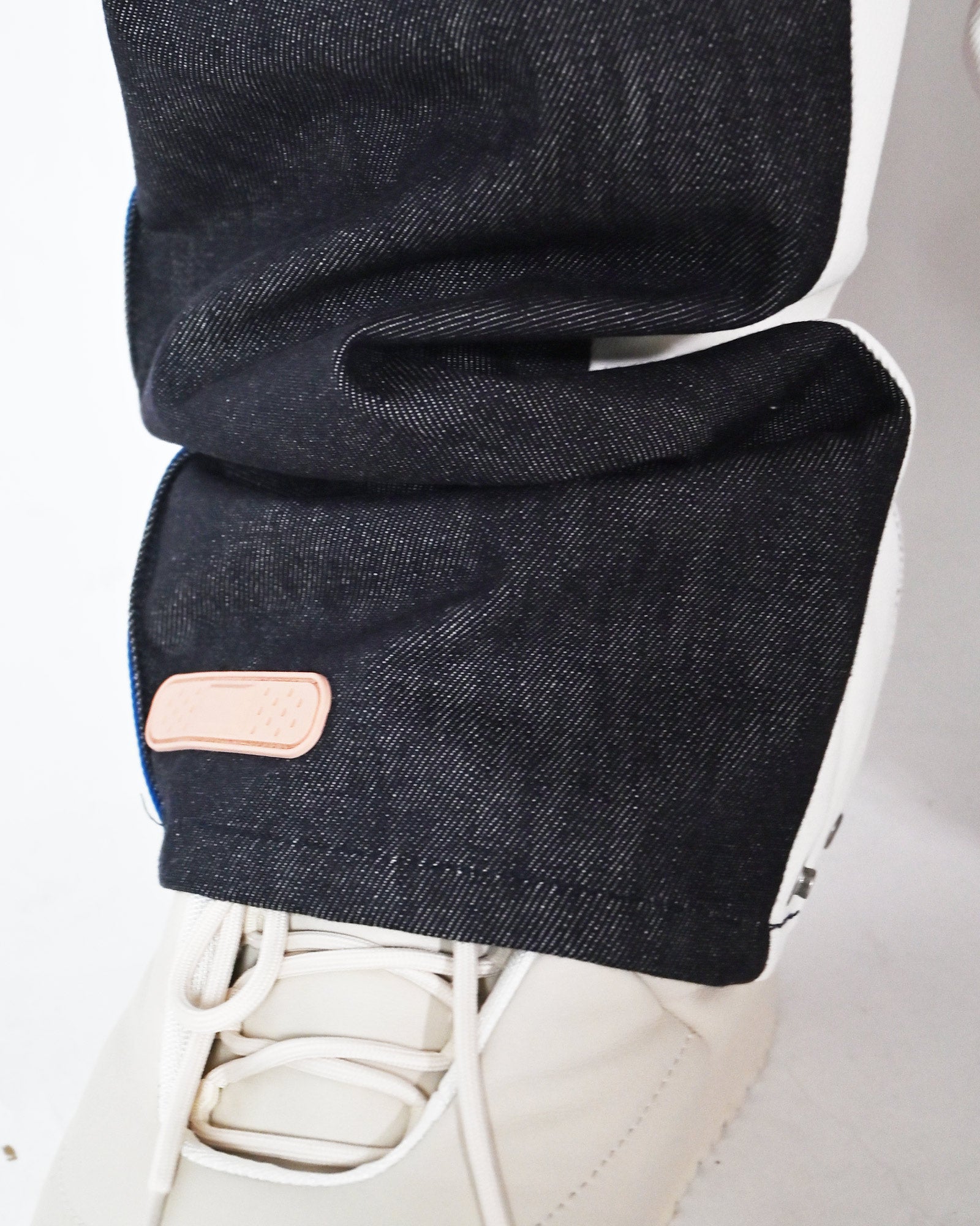 PDF・プロジェクト・ドメニコ・フォルミケッティ - デニムパンツ EBISU DENIM PANTS / RED / BLUE