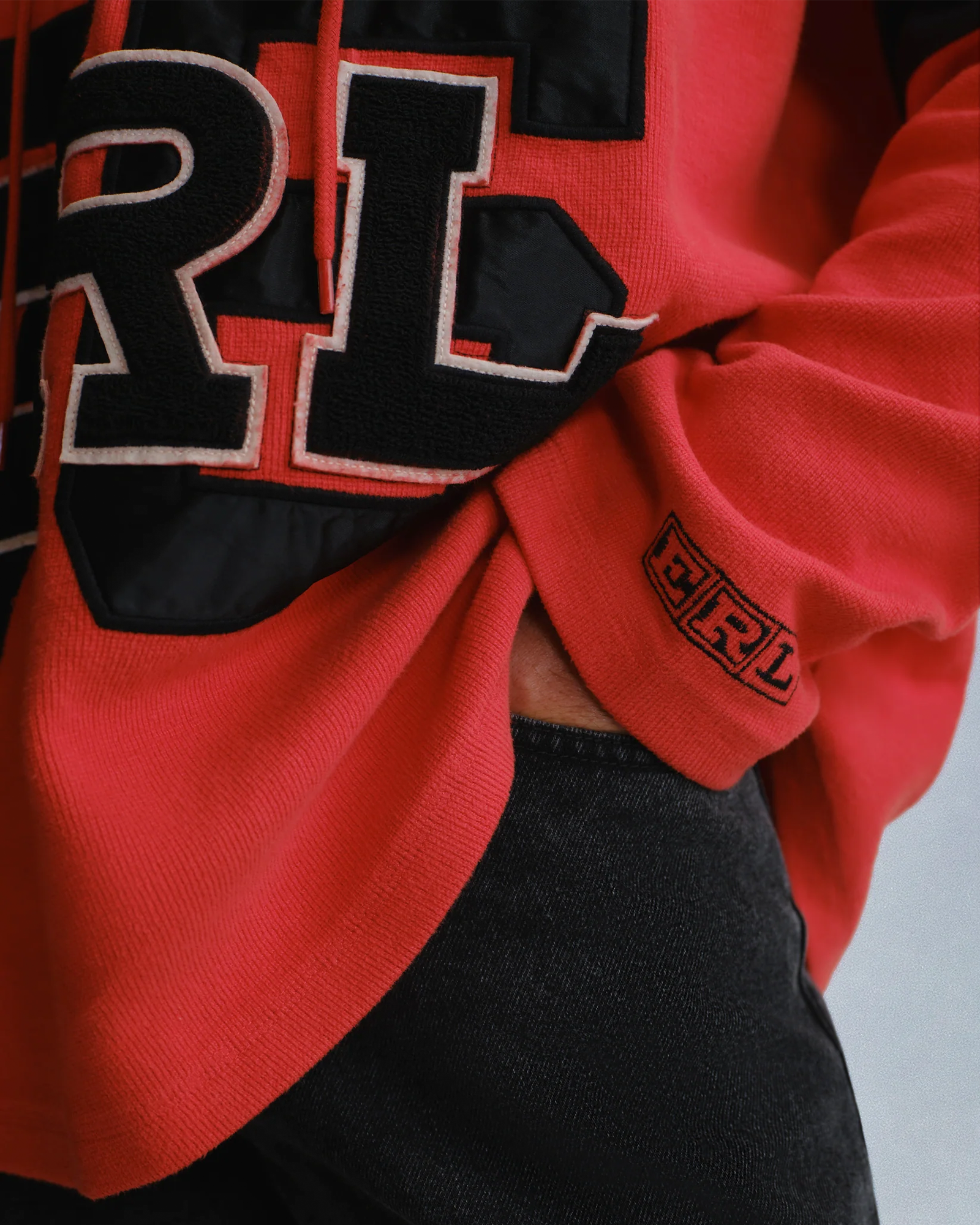 ERL・E.R.L. -  UNISEX RED HOCKEY SWEATSHIRT KNIT / RED