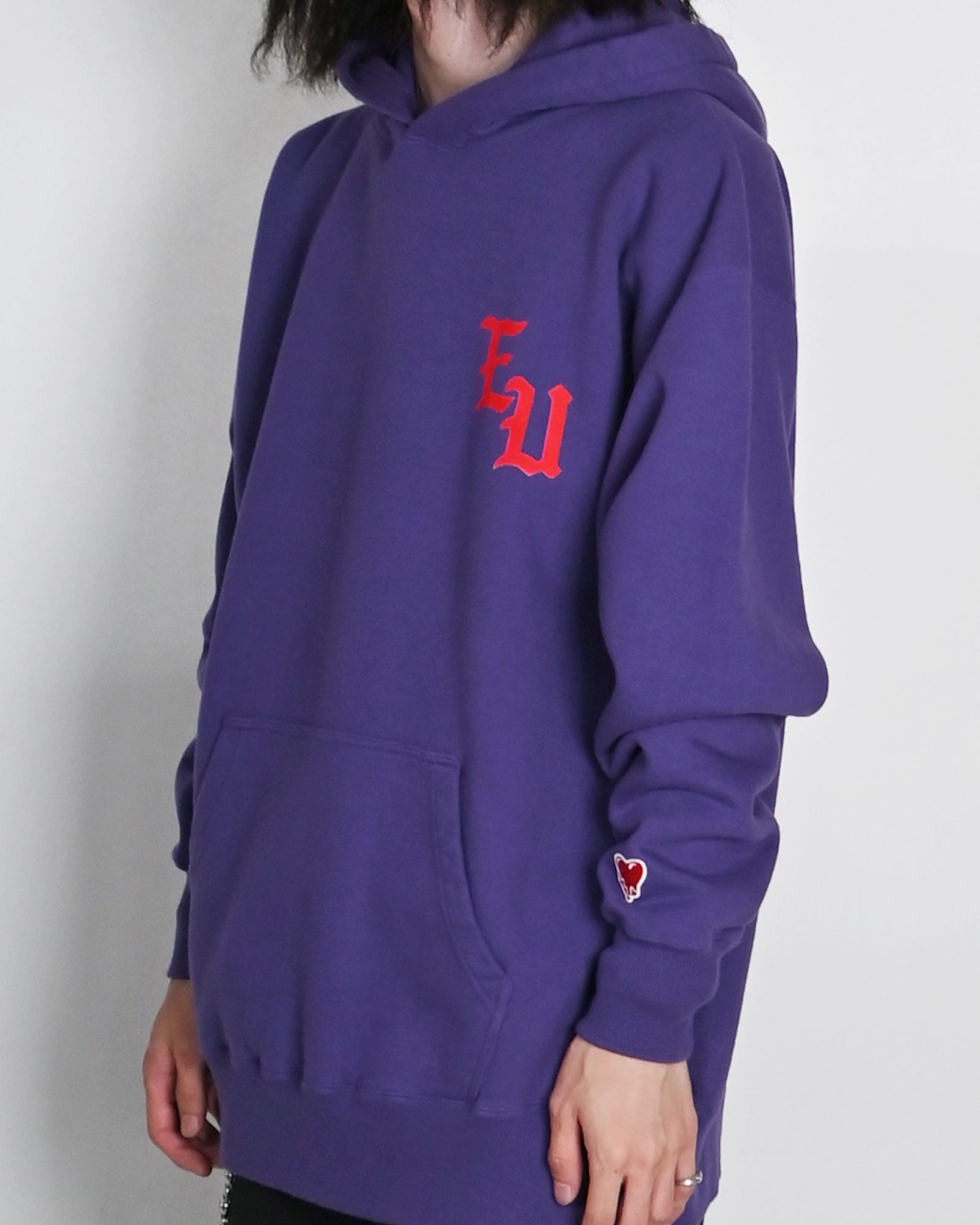 EMOTIONALLY UNAVAILABLE・エモーショナリー アンアベイラブル - パーカー・フーディ EU LOGO CL HOODIE / NAVY