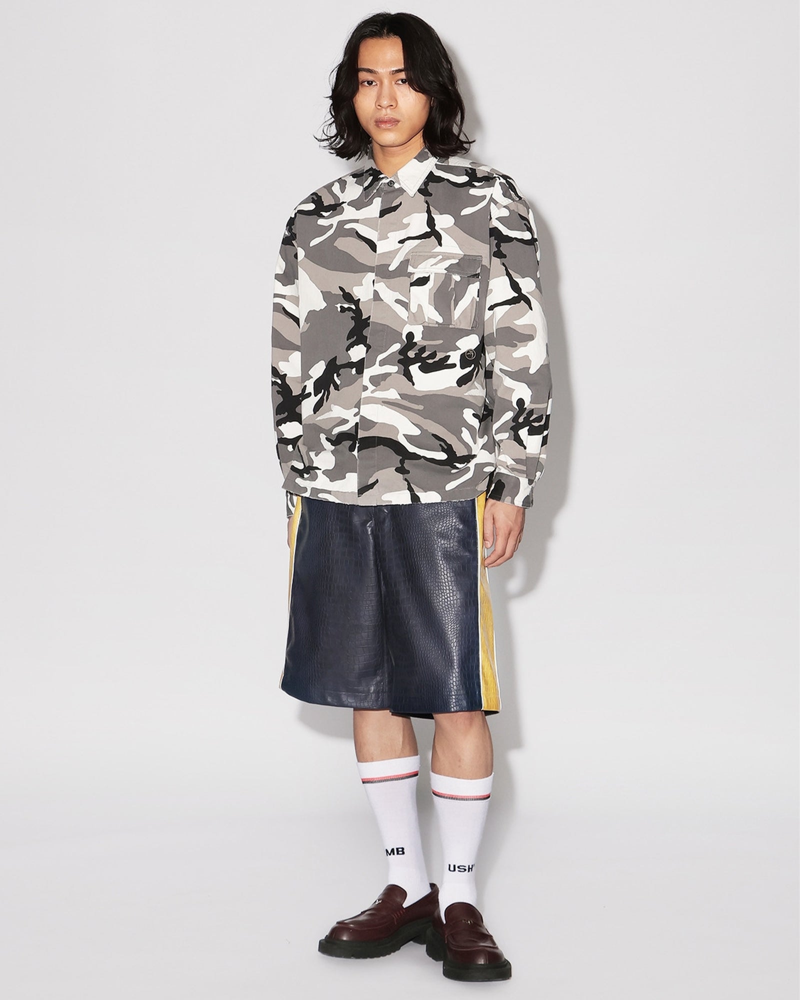 AMBUSH・アンブッシュ - ハーフ・ショートパンツ FAKE CROCODILE LEATHER SHORT PANTS / NAVY