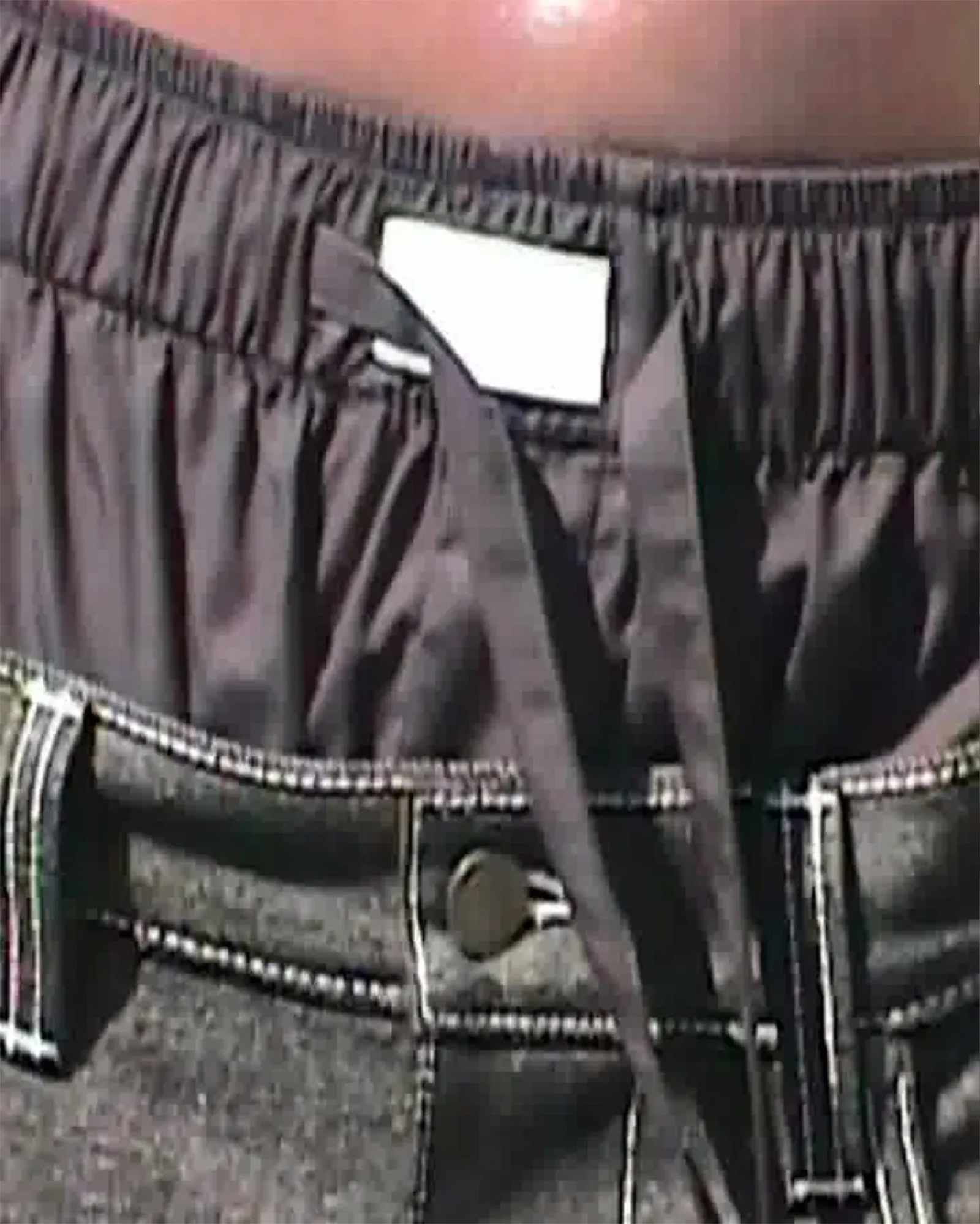 Entire studios・entire studio -  FIELD SHORT / RAW BLACK