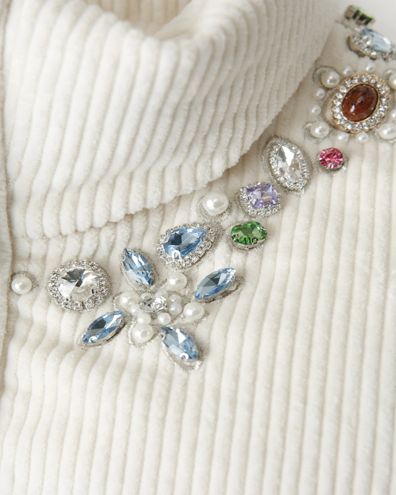 BIRTH OF ROYAL CHILD・バース・オブ・ロイヤル・チャイルド -  FUTURE RELIC PUFFER / WHITE