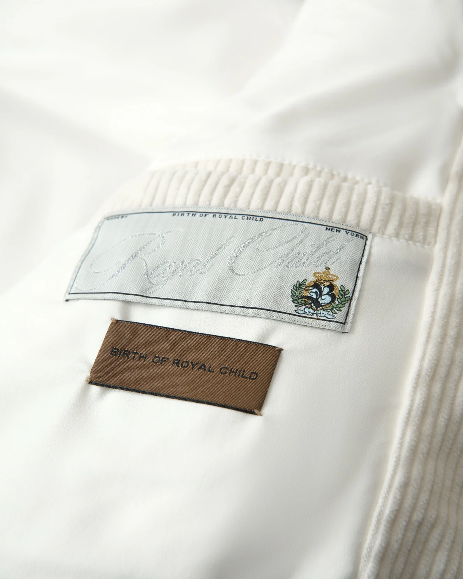 BIRTH OF ROYAL CHILD・バース・オブ・ロイヤル・チャイルド -  FUTURE RELIC PUFFER / WHITE