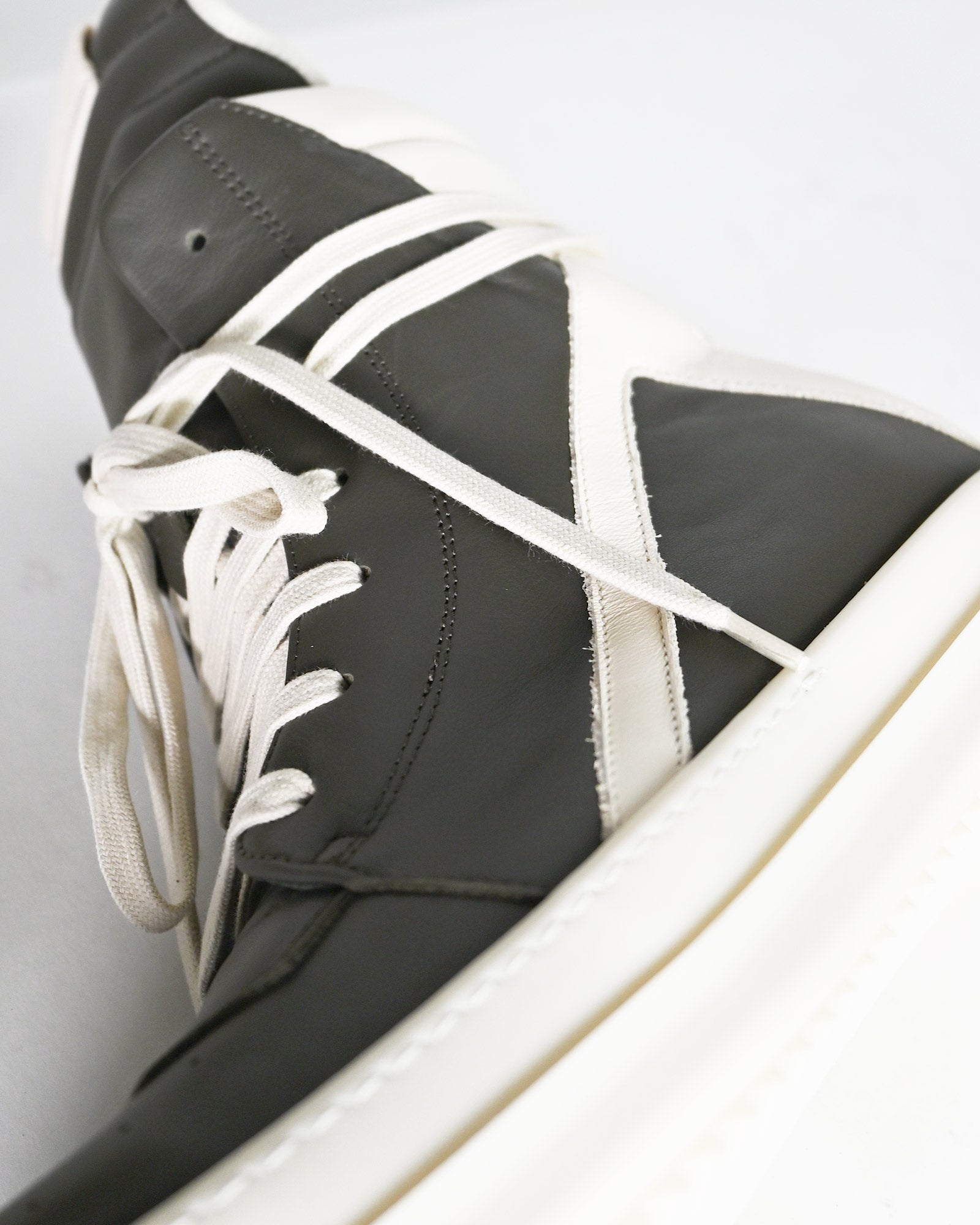 RICK OWENS・リック オウエンス - ハイカットスニーカー GEOBASKET / BOSCO/MILK/MILK