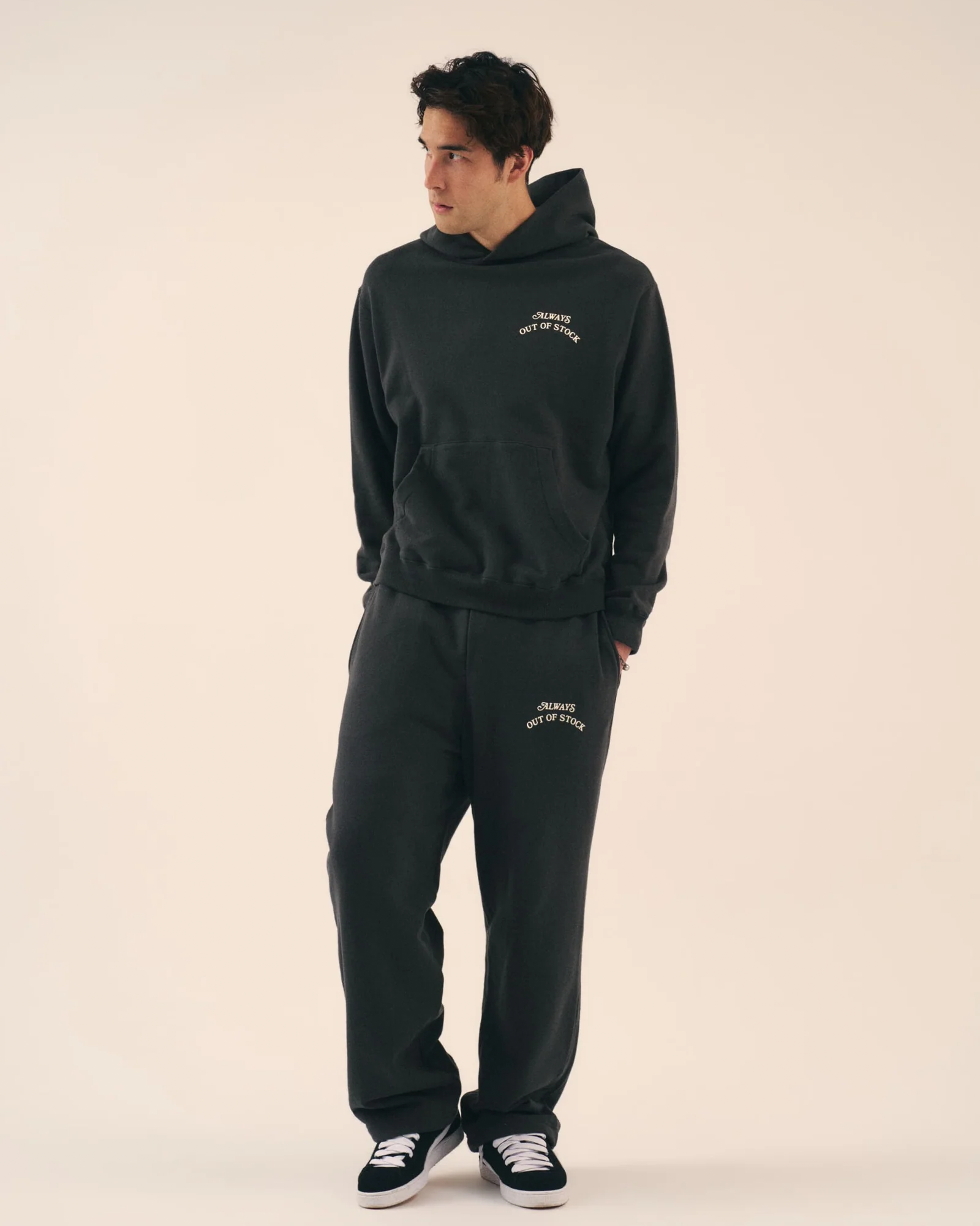ALWAYS OUT OF STOCK・オールウェイズ アウト オブ ストック - パーカー・フーディ BASIC LOGO  HOODIE / CHARCOAL