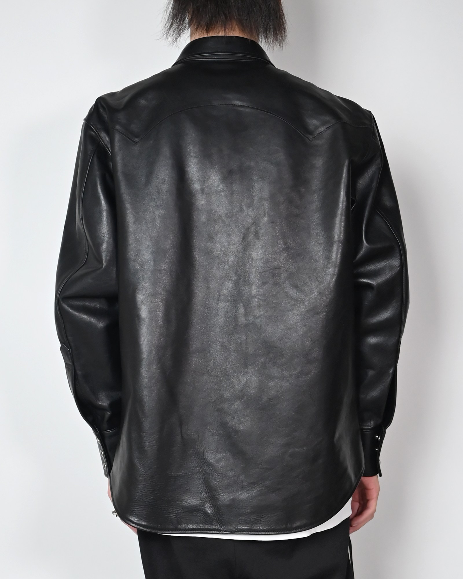 MASSES・マシス - ジャケット HORSE LEATHER SHIRT VINTAGE W / BLACK