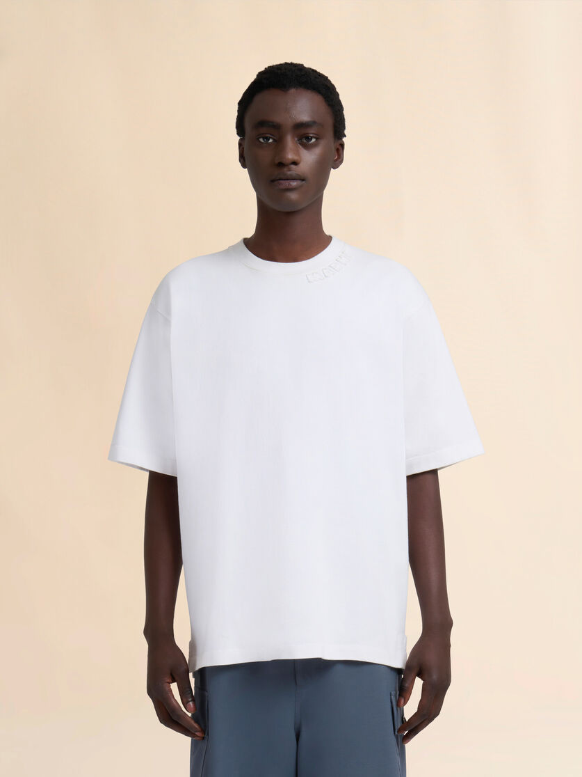 MARNI (マルニ) SS26 CUMU0213P8 / WHITE | Detail Application