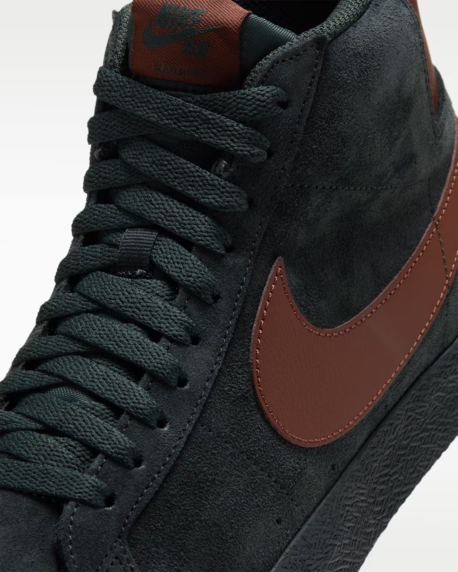NIKE SB・ナイキ エスビー - ローカットスニーカー NIKE SB ZOOM BLAZER MID / BLACK SPRUCE