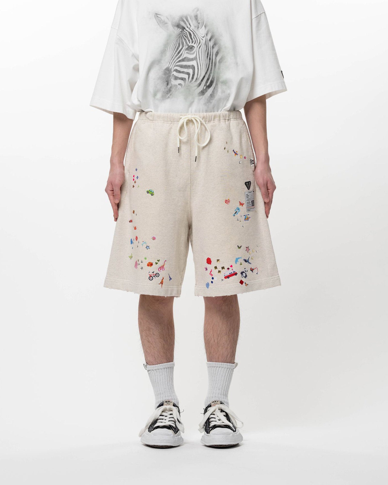 MIHARA YASUHIRO・Yasuhiro Mihara -  KIDS STICKER SHORTS / WHITE