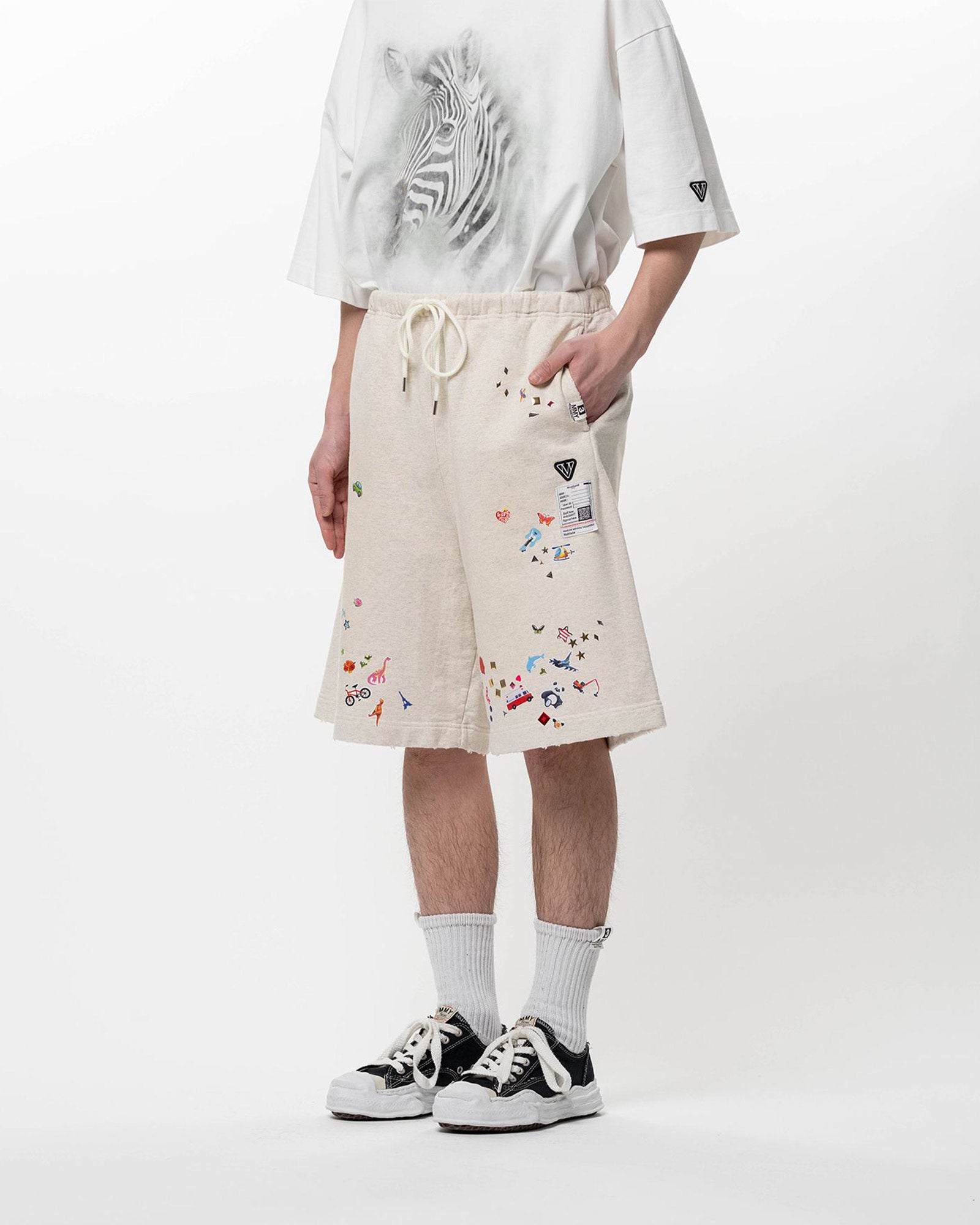 MIHARA YASUHIRO・Yasuhiro Mihara -  KIDS STICKER SHORTS / WHITE