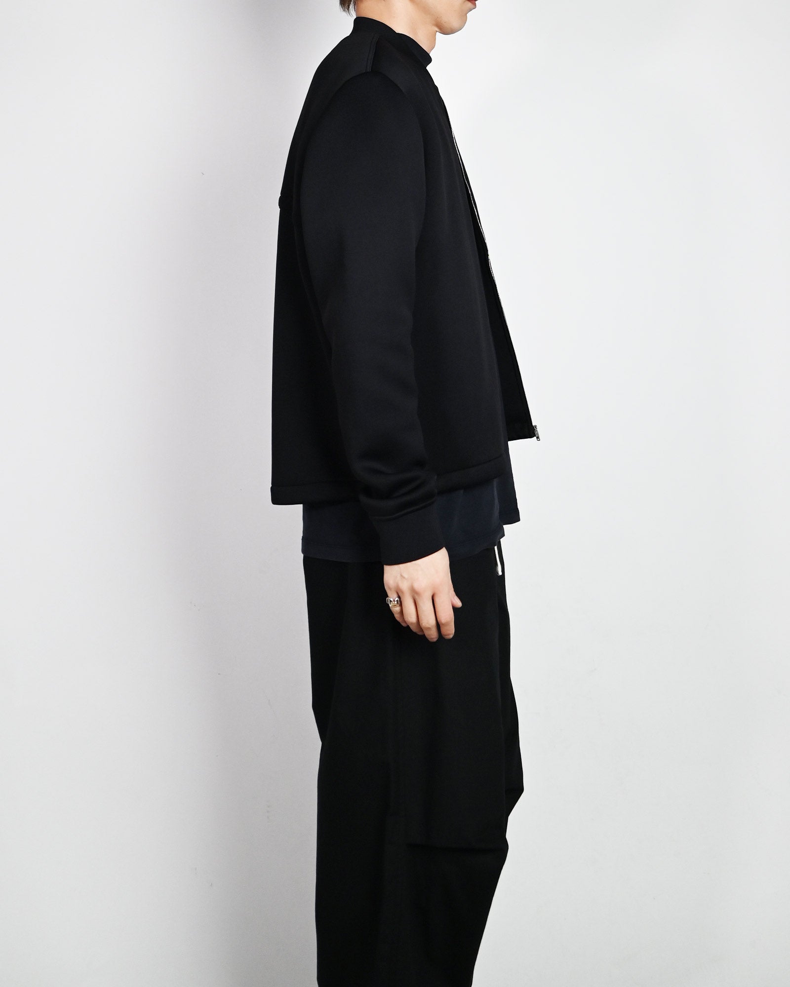 JIL SANDER・ジルサンダー - トップス SWEATSHIRT ZIP UP / BLACK