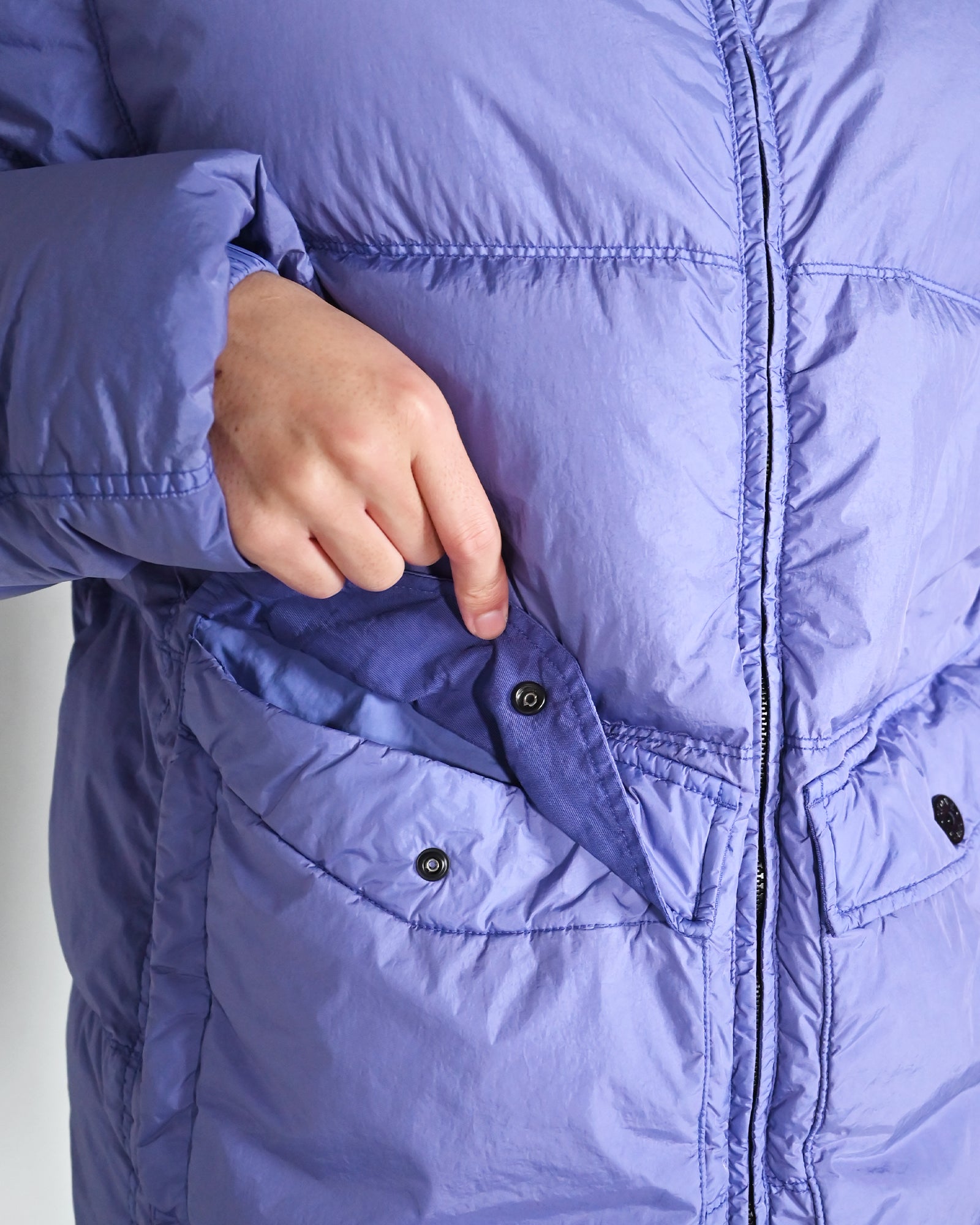 STONE ISLAND・stone island -  CRINKLE REPS NY RECYCLED NYLON / LAVENDER