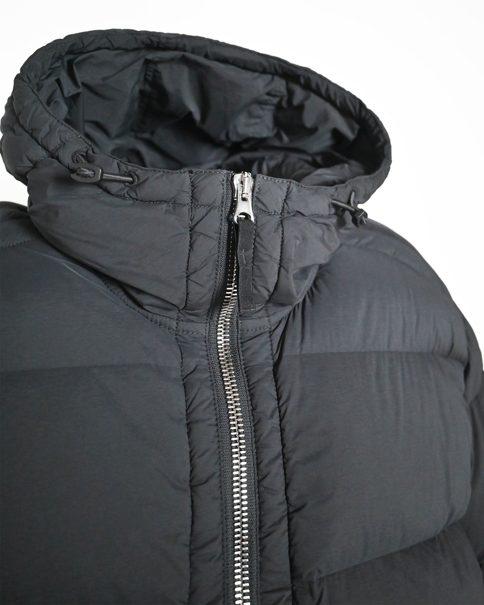 STONE ISLAND・stone island -  CRINKLE REPS NY RECYCLED NYLON / NERO