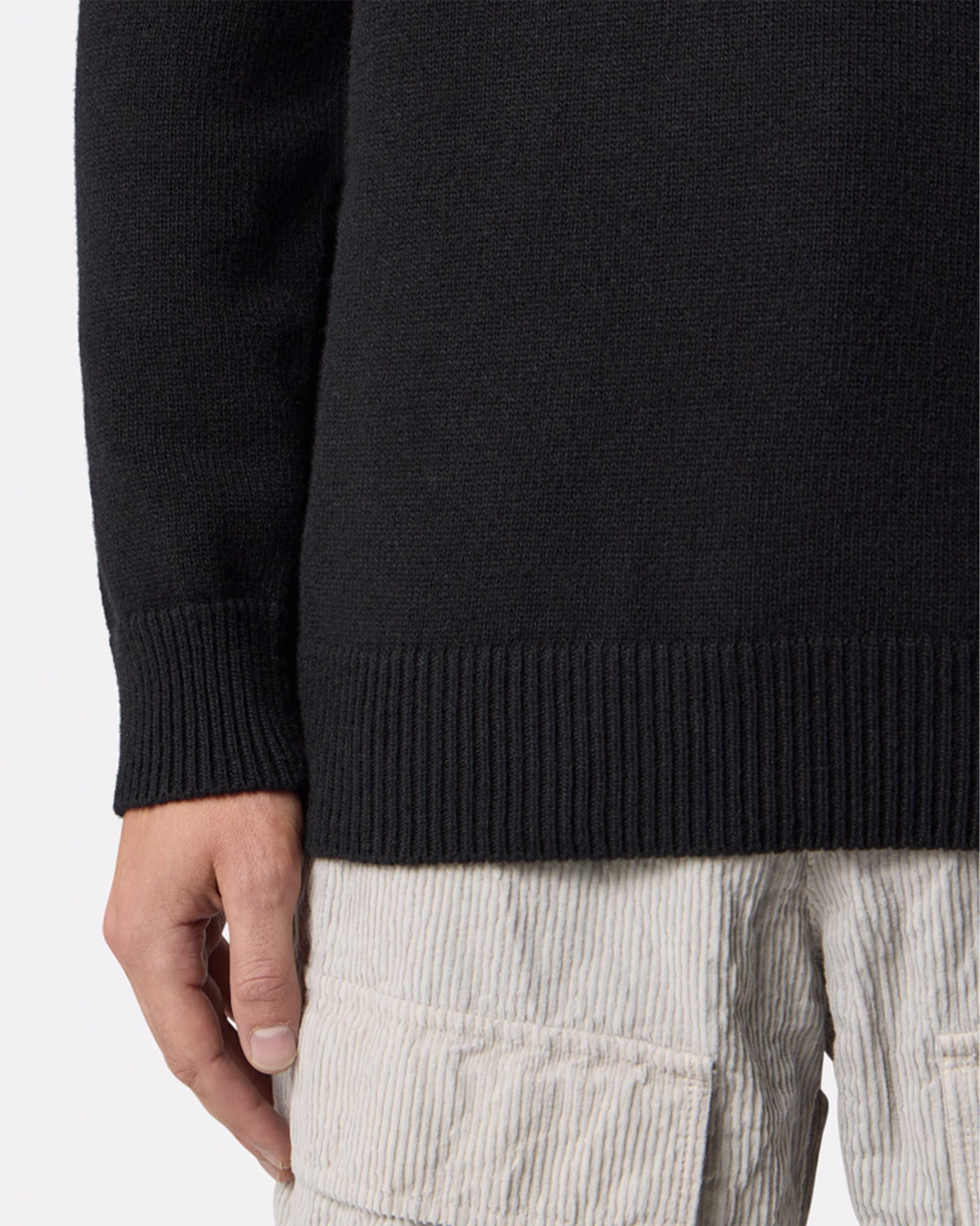 STONE ISLAND・stone island -  CREWNECK LAMBSWOOL / BLACK