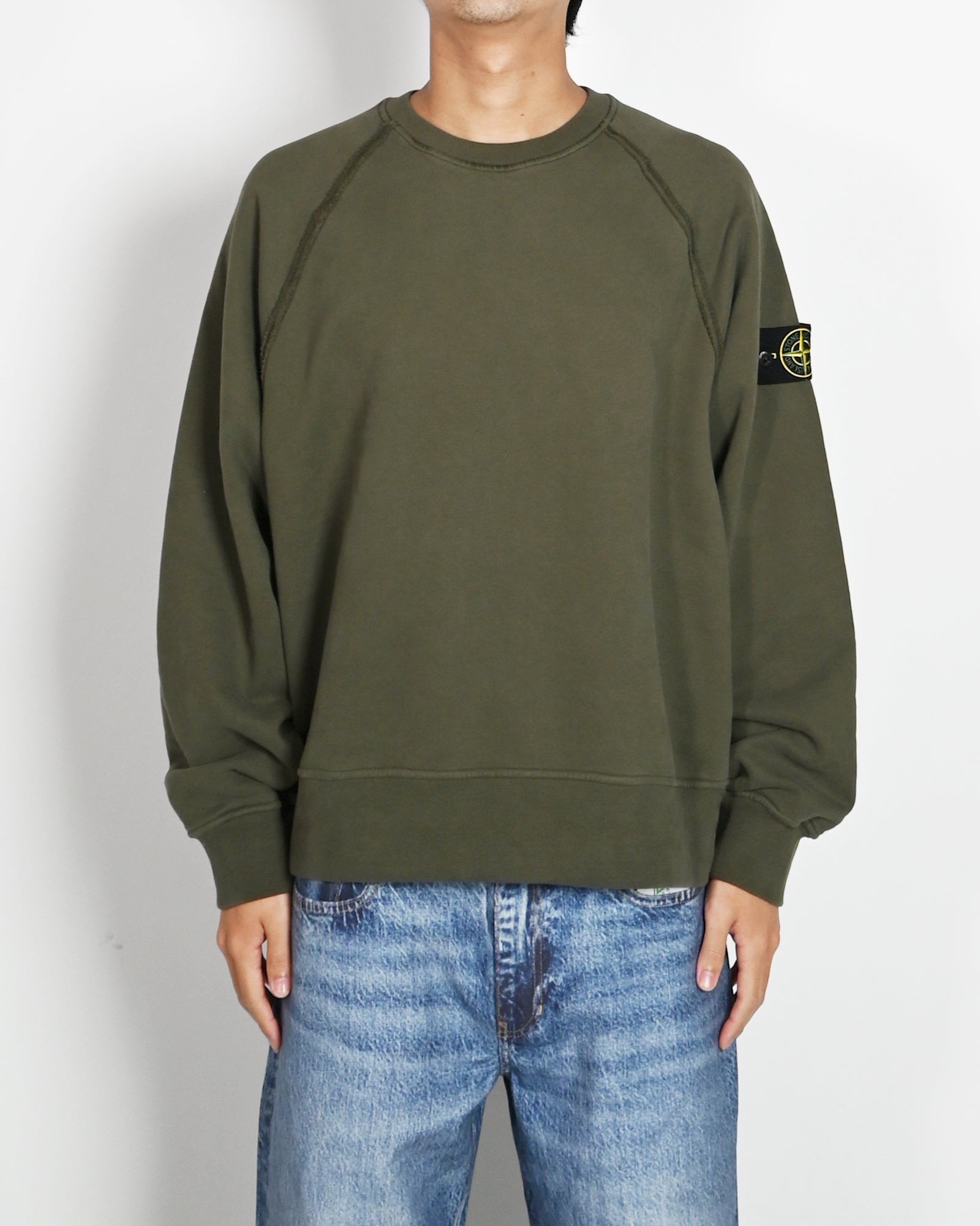 STONE ISLAND・ストーンアイランド - スウェット SWEATSHIRT / MILITARY GREEN