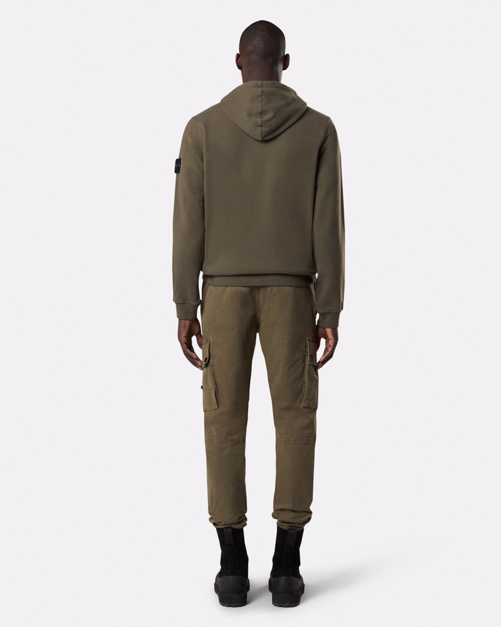 STONE ISLAND・ストーンアイランド - パーカー・フーディ BRUSHED ORGANIC COTTON HOODIE SWEATER / MILITARY GREEN