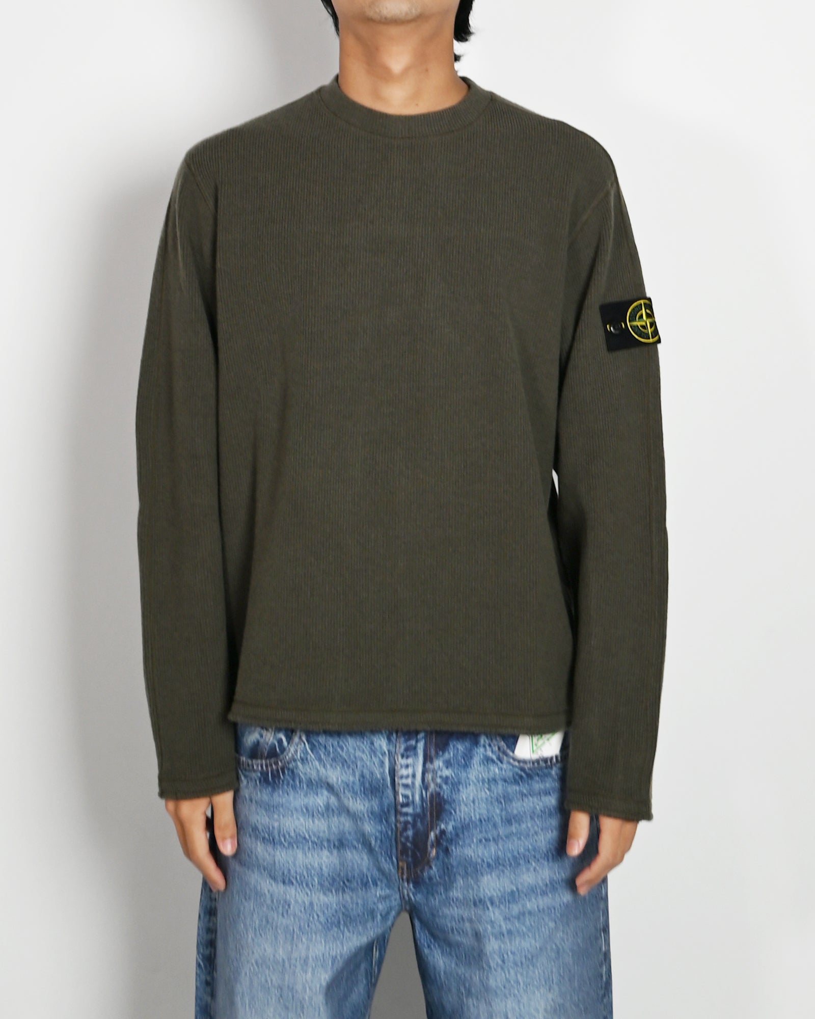 STONE ISLAND・ストーンアイランド - ニット・セーター CREWNECK KNIT / MILITARY GREEN
