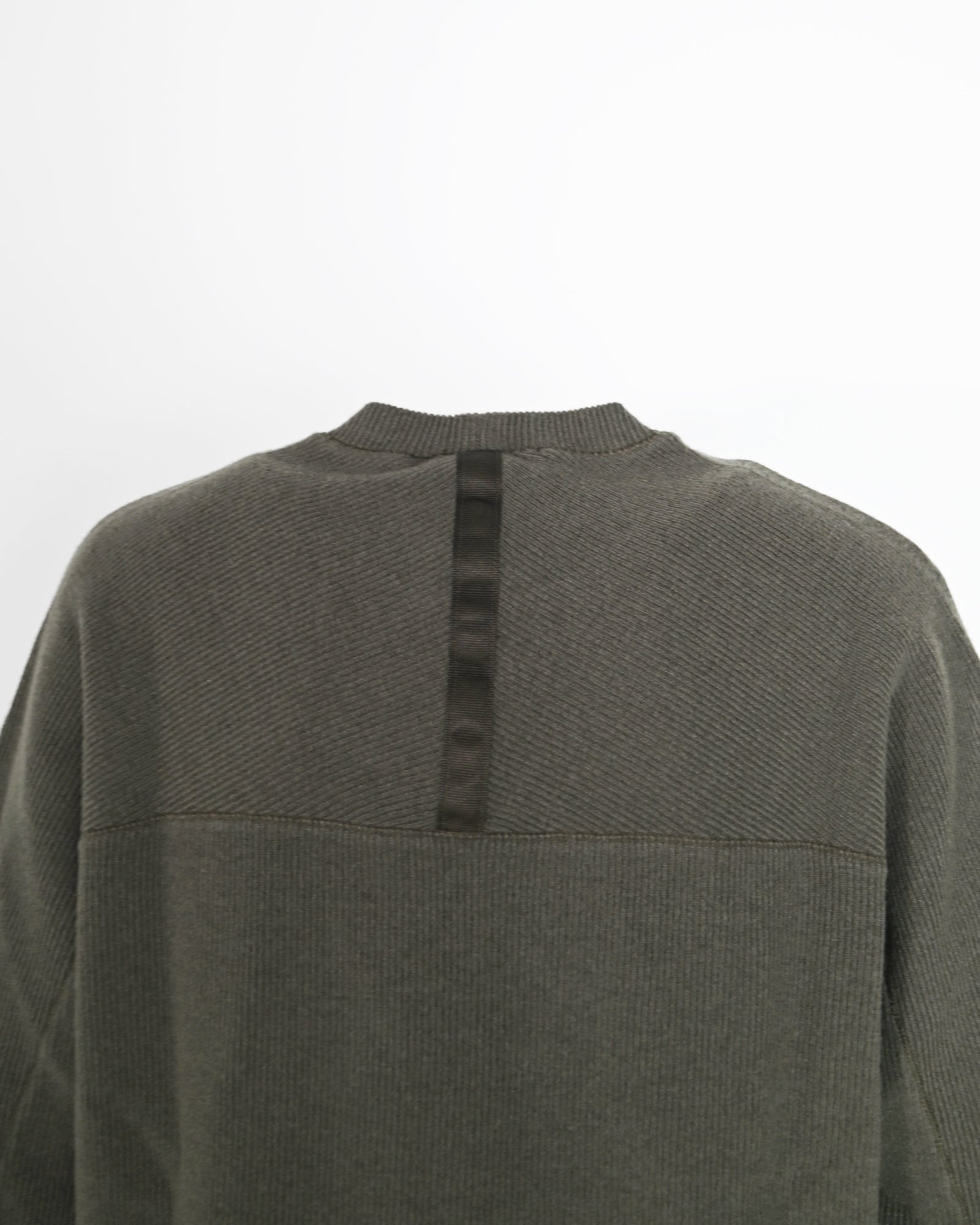 STONE ISLAND・ストーンアイランド - ニット・セーター CREWNECK KNIT / MILITARY GREEN