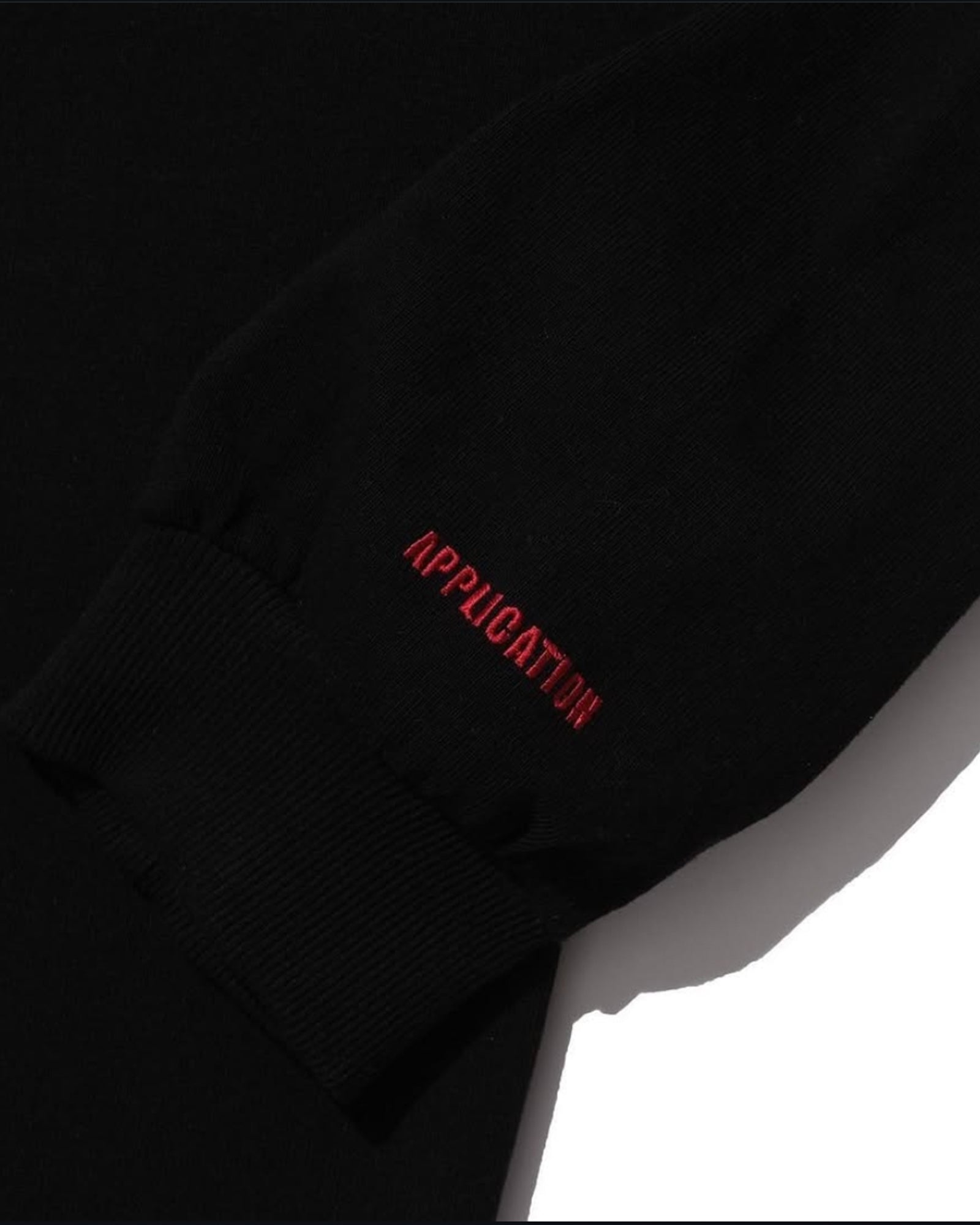 KEBOZ・ケボズ -  APPLICATION EXCLUSIVE L/S TEE / BLACK