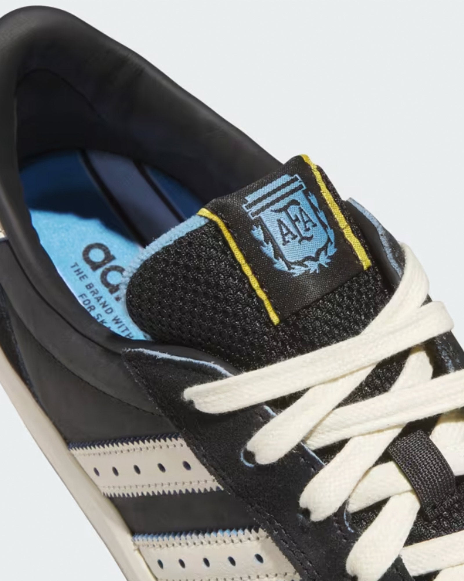 adidas THRASHER x AFA・アディダス スラッシャー × アルゼンチンサッカー協会 - ローカットスニーカー GLENBURN X THRASHER / BLACK