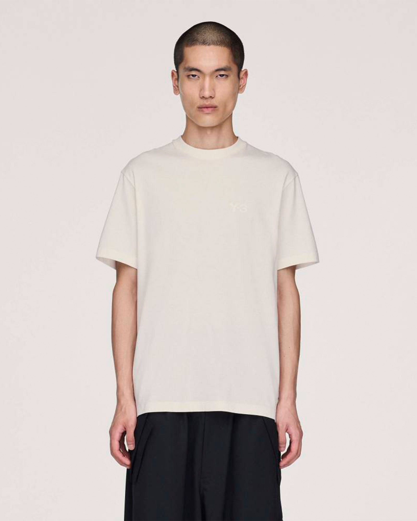 Y-3・ワイスリー - トップス "Y-3 REGULAR SHORT SLEEVE TEE" / CHALK WHITE
