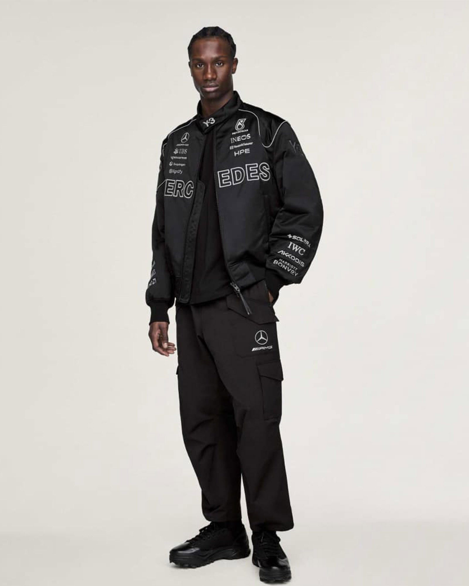 Y-3・ワイスリー - ジャケット Y-3 MERCEDES - AMG PETRONAS FORMULA 1 TEAM JACKET /  JKT BLACK