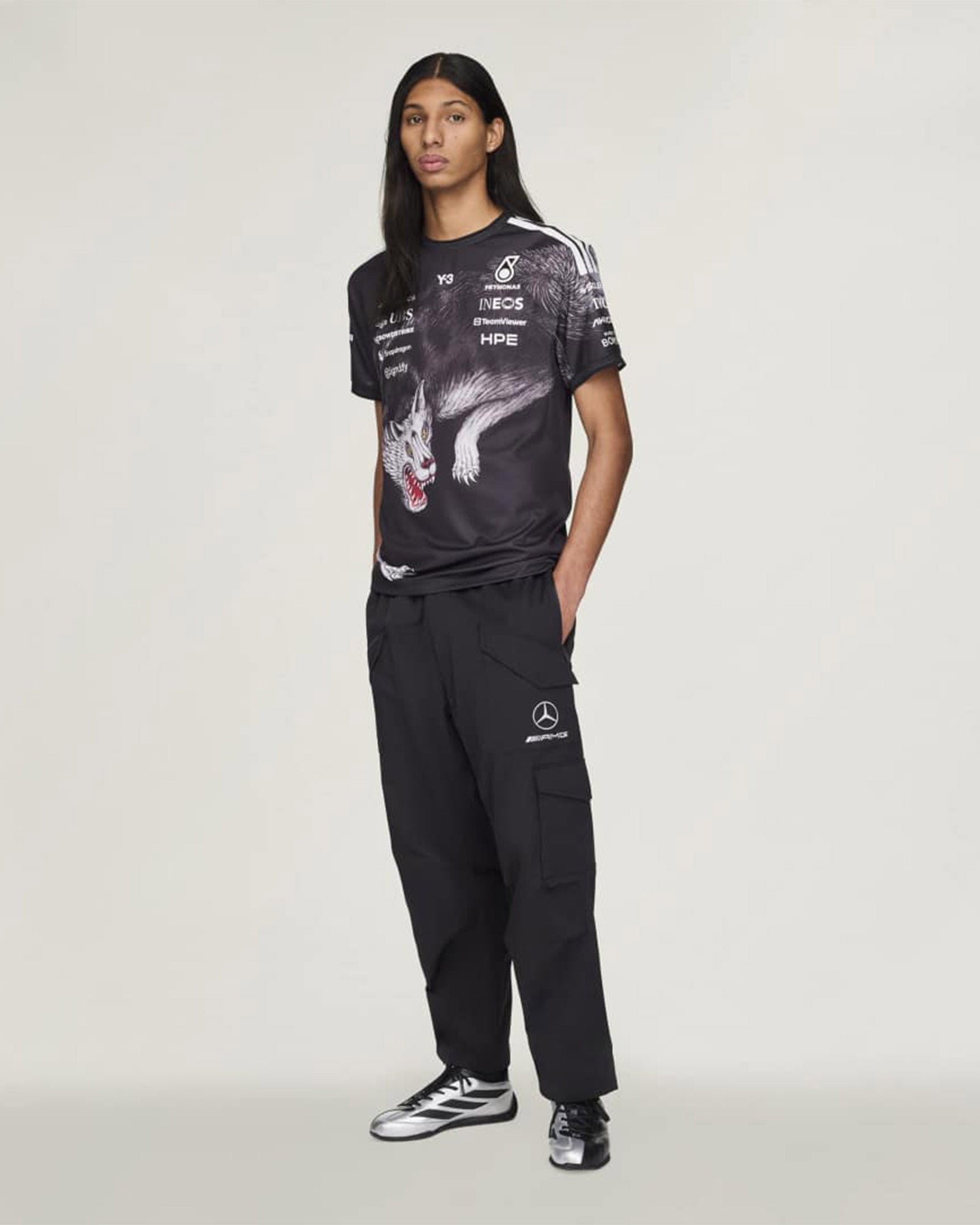 Y-3 (ワイスリー) Y-3 AMG PETRONAS FORMULA 1 TEAM DRIVER SHORT