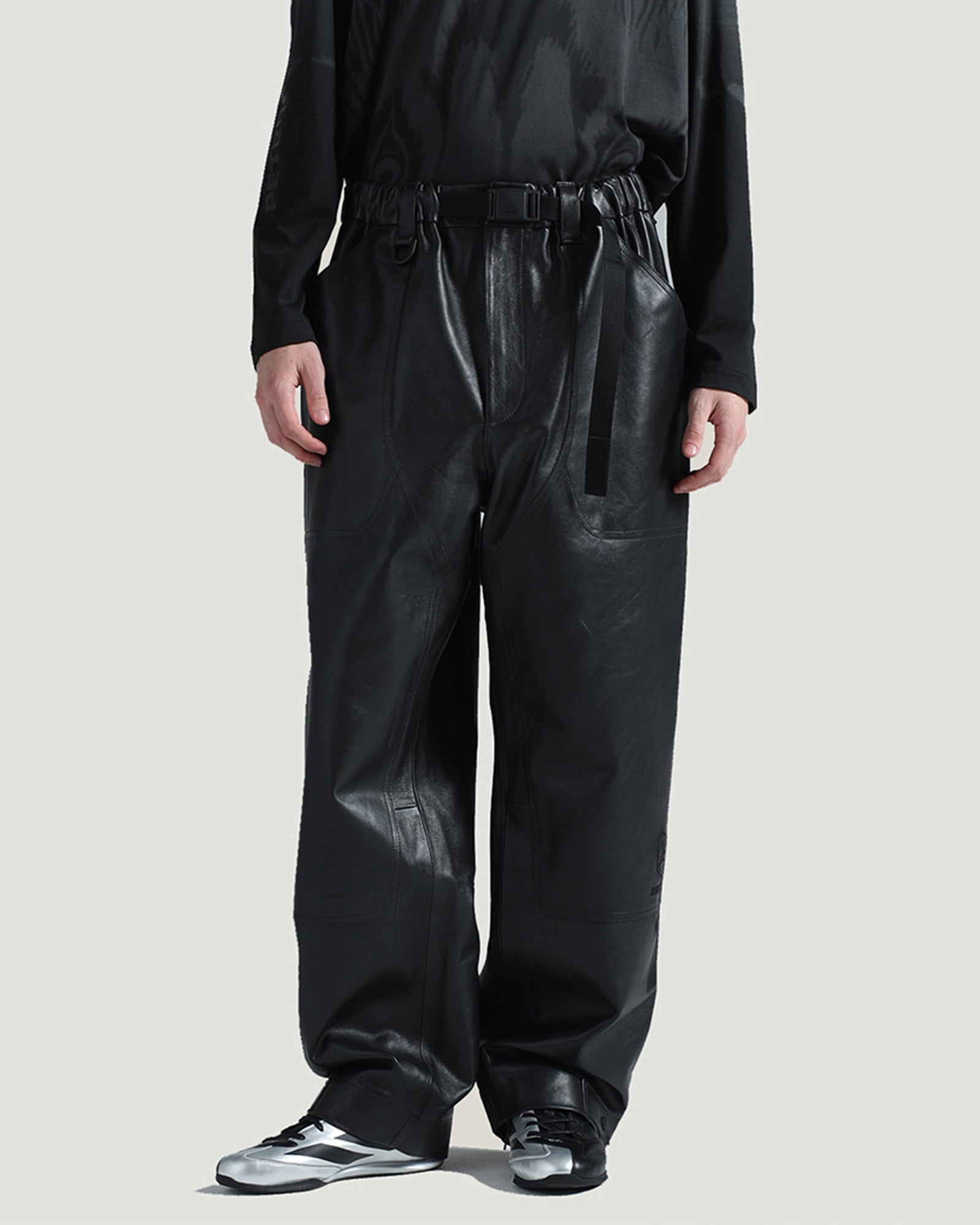 Y-3・weissly -  ”Y-3 MERCEDES - AMG PETRONAS FORMULA 1 TEAM LEATHER RACING PANTS” /  BLACK