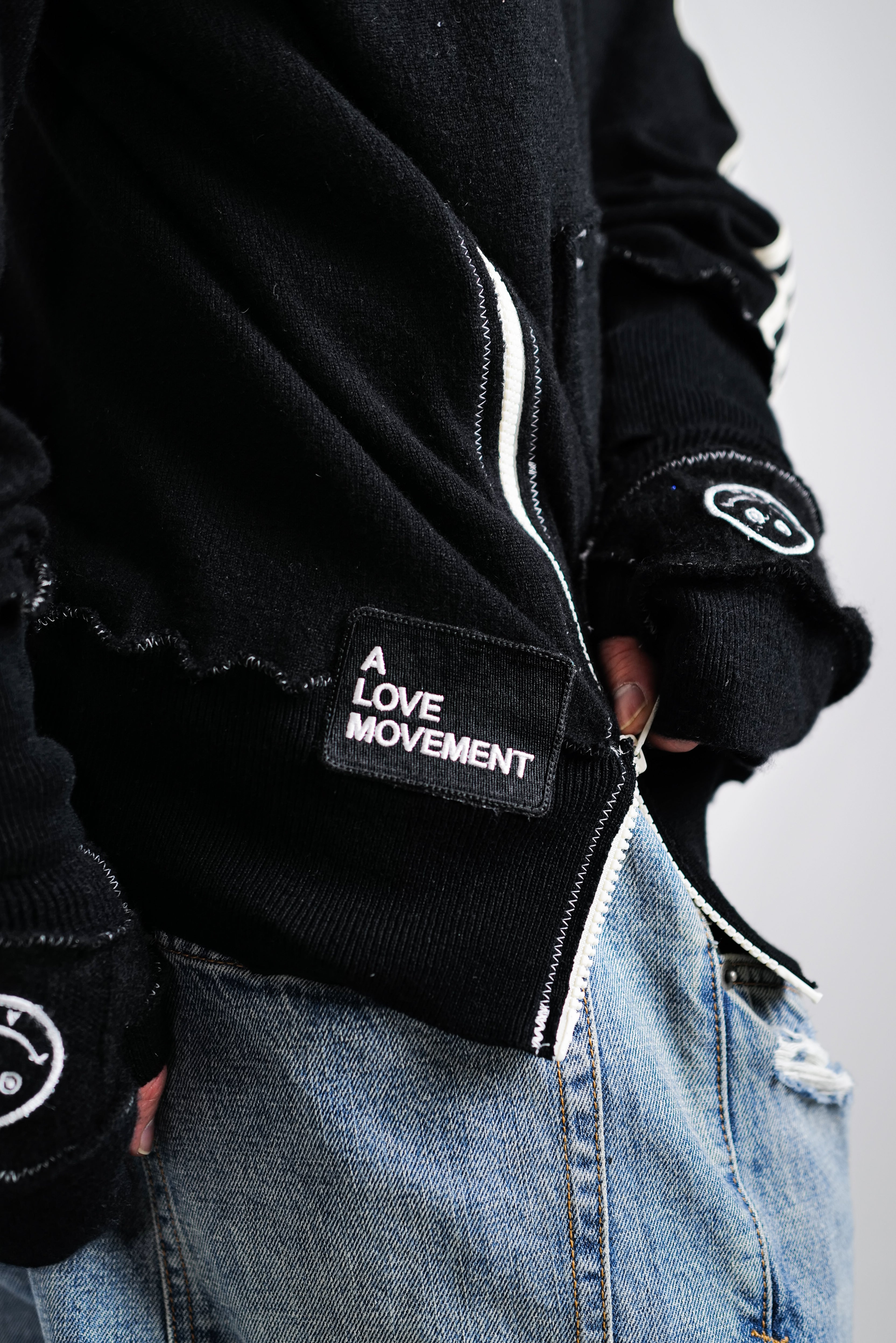 A LOVE MOVEMENT・ア・ラブ・ムーブメント - パーカー・フーディ ALM RECYCLE CASHMERE HOODIE / BLACK