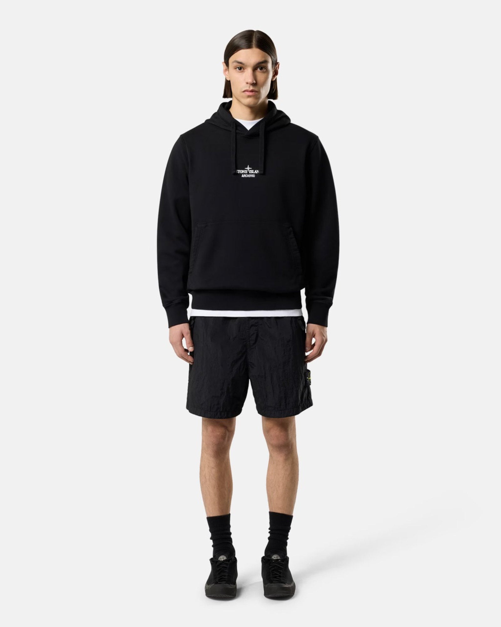 パンツ STONE  Sweat Short Pants STONE ISLAND(ストーンアイランド) SHORTS 26SS-78 / BLACK | Detail