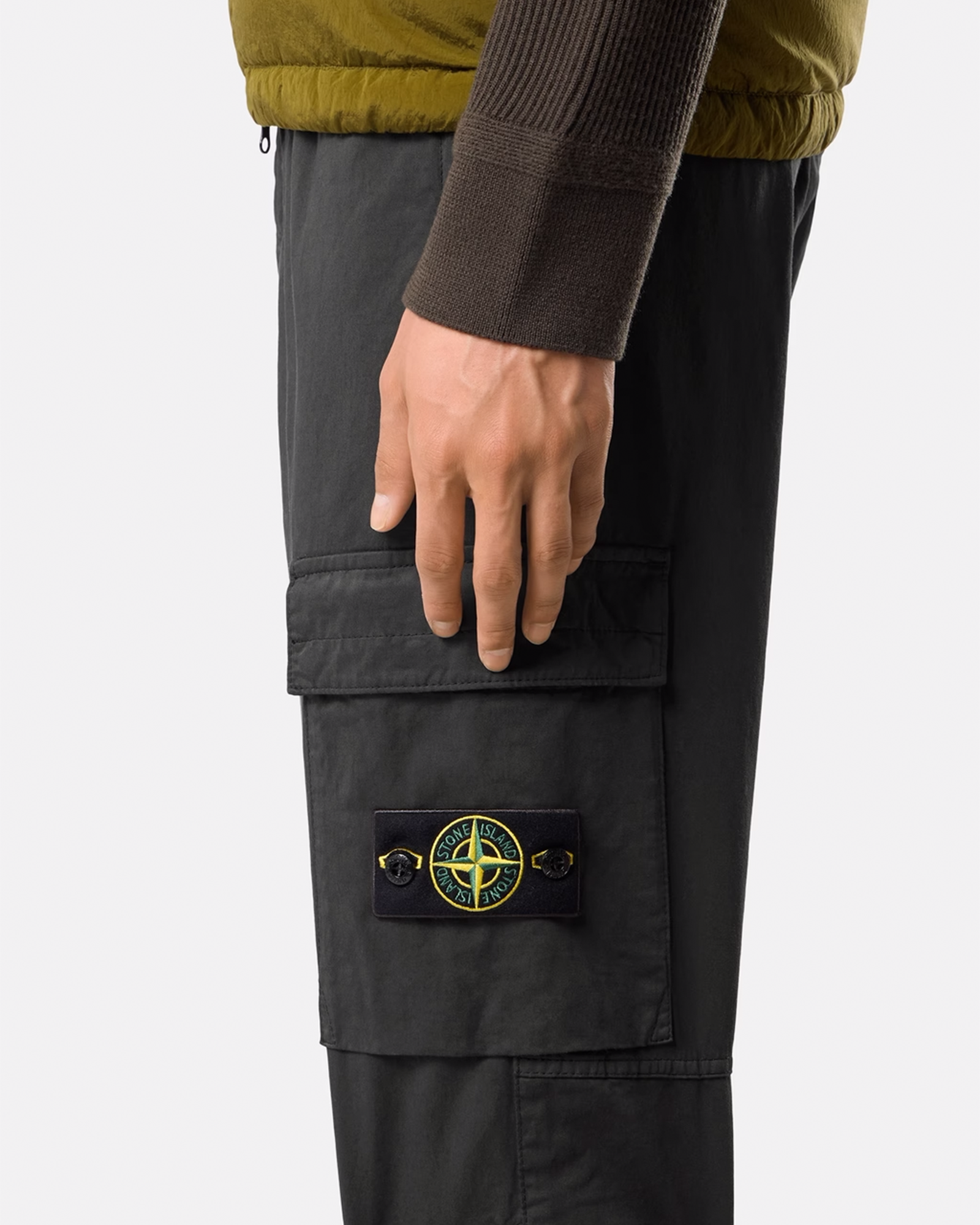 STONE ISLAND・ストーンアイランド - トラウザーズ "TROUSERS 26AW-3100033" / BLACK