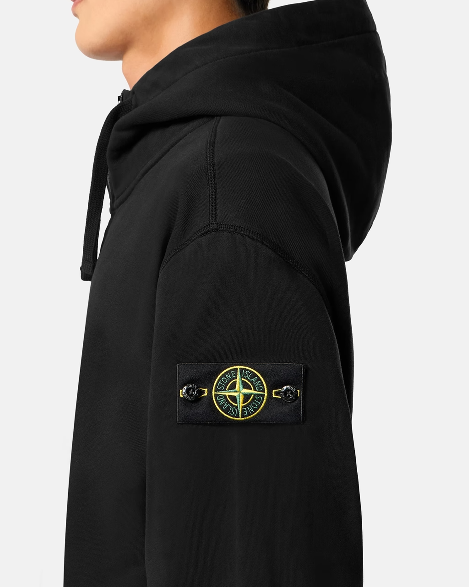 STONE ISLAND・ストーンアイランド - パーカー・フーディ "ORGANIC COTTON FLEECE 26AW-6100009"  / BLACK