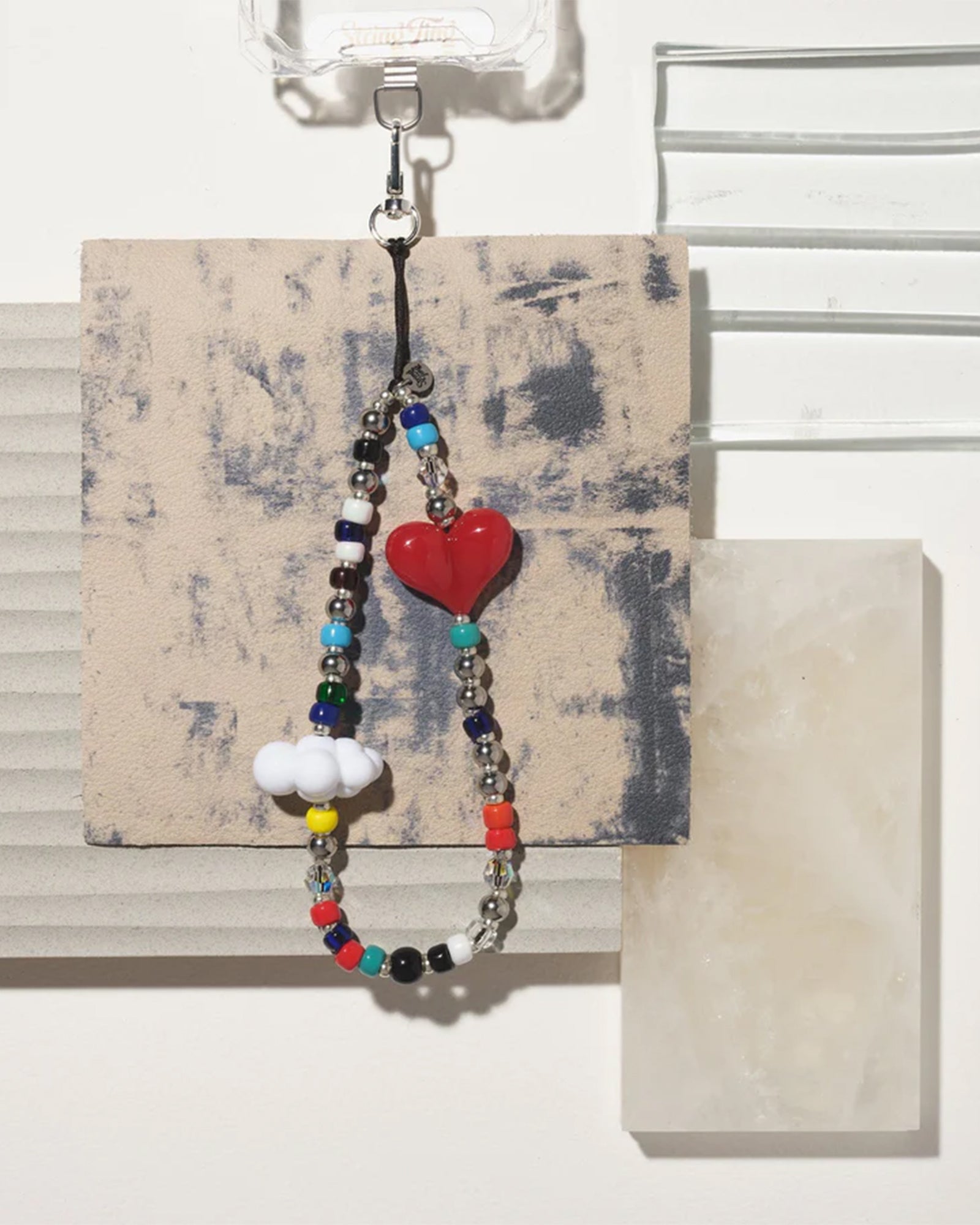 String Ting・ストリング ティング - スマホアクセサリー LOVE IN THE CLOUDS WRISTLET PHONE STRAP / MULTI