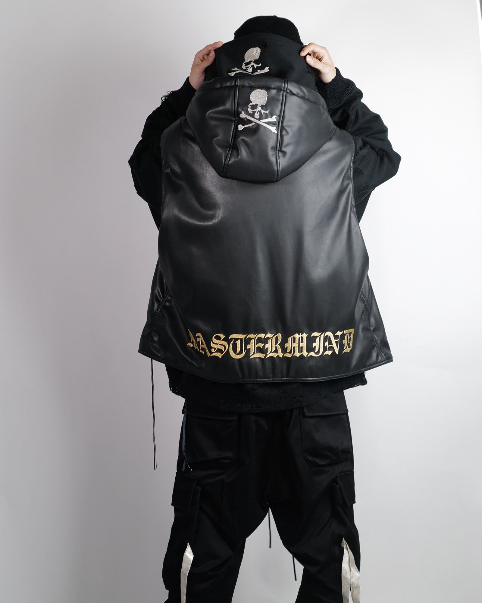 mastermind・マスターマインド - ベスト FAUX LEATHER VEST / BLACK