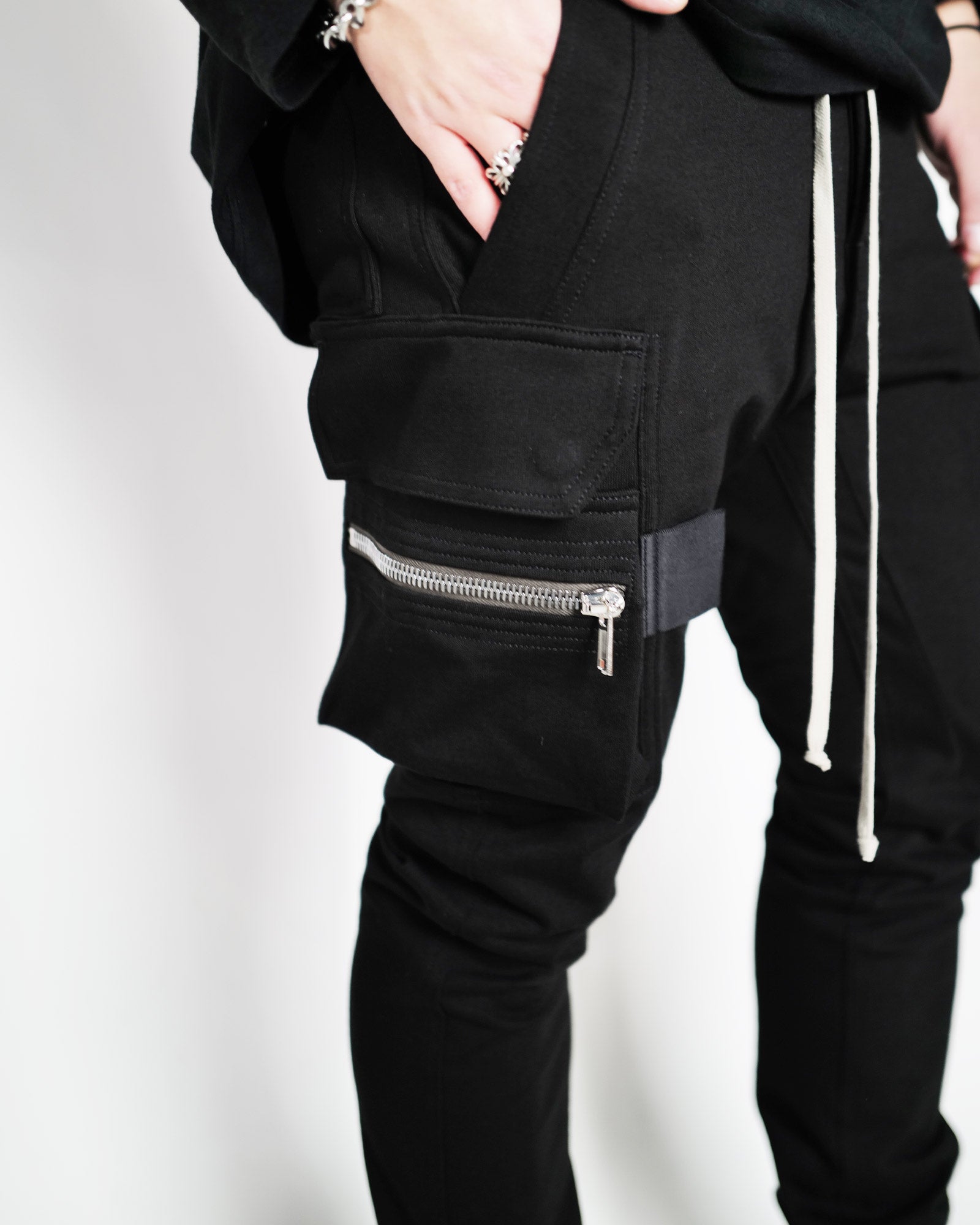 RICK OWENS・リック オウエンス - その他パンツ MASTODON CARGO / BLACK / BA