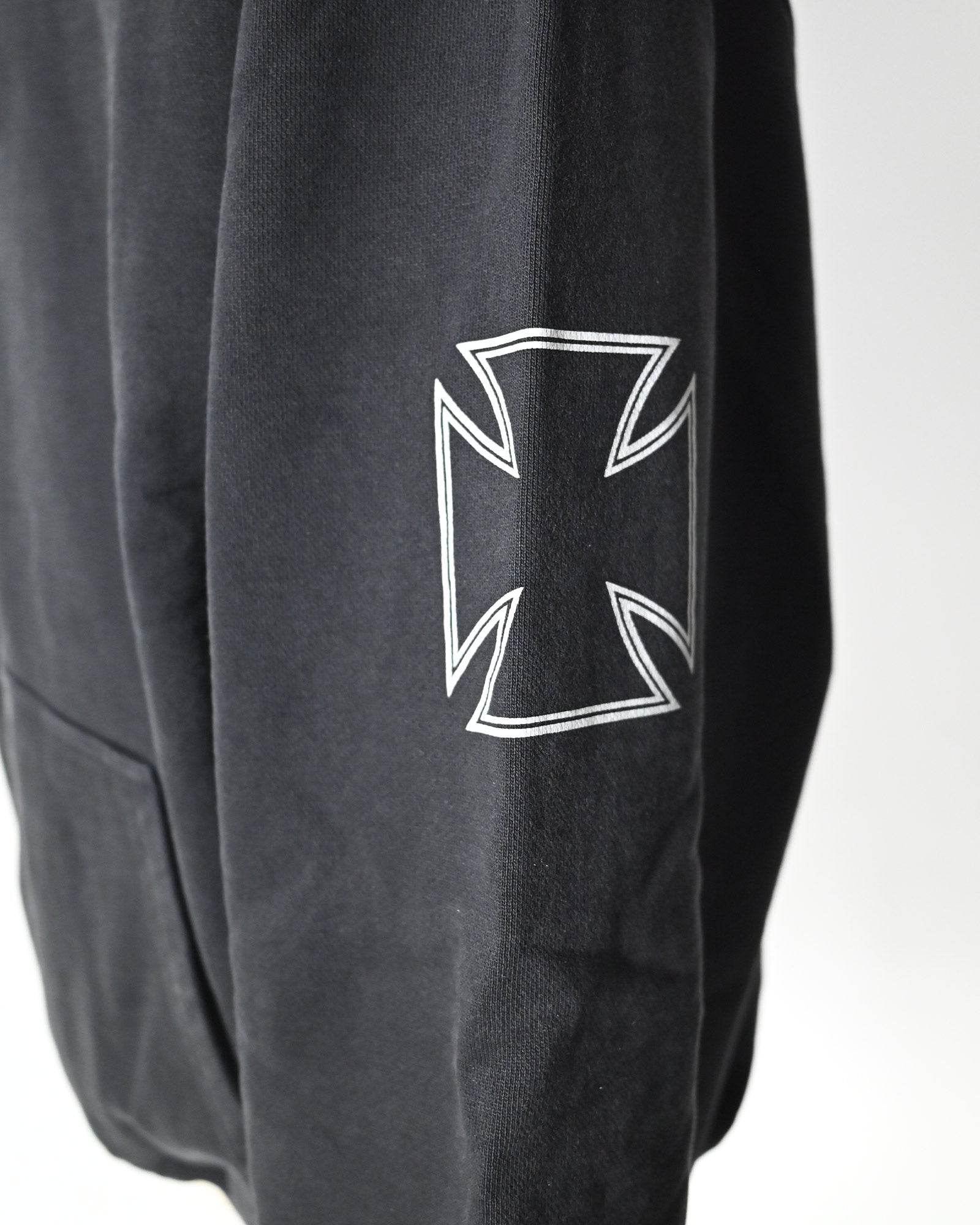 VETEMENTS・ヴェトモン - パーカー・フーディ TRIPPLE BIKER CROSS LOGO HOODIE / BLACK