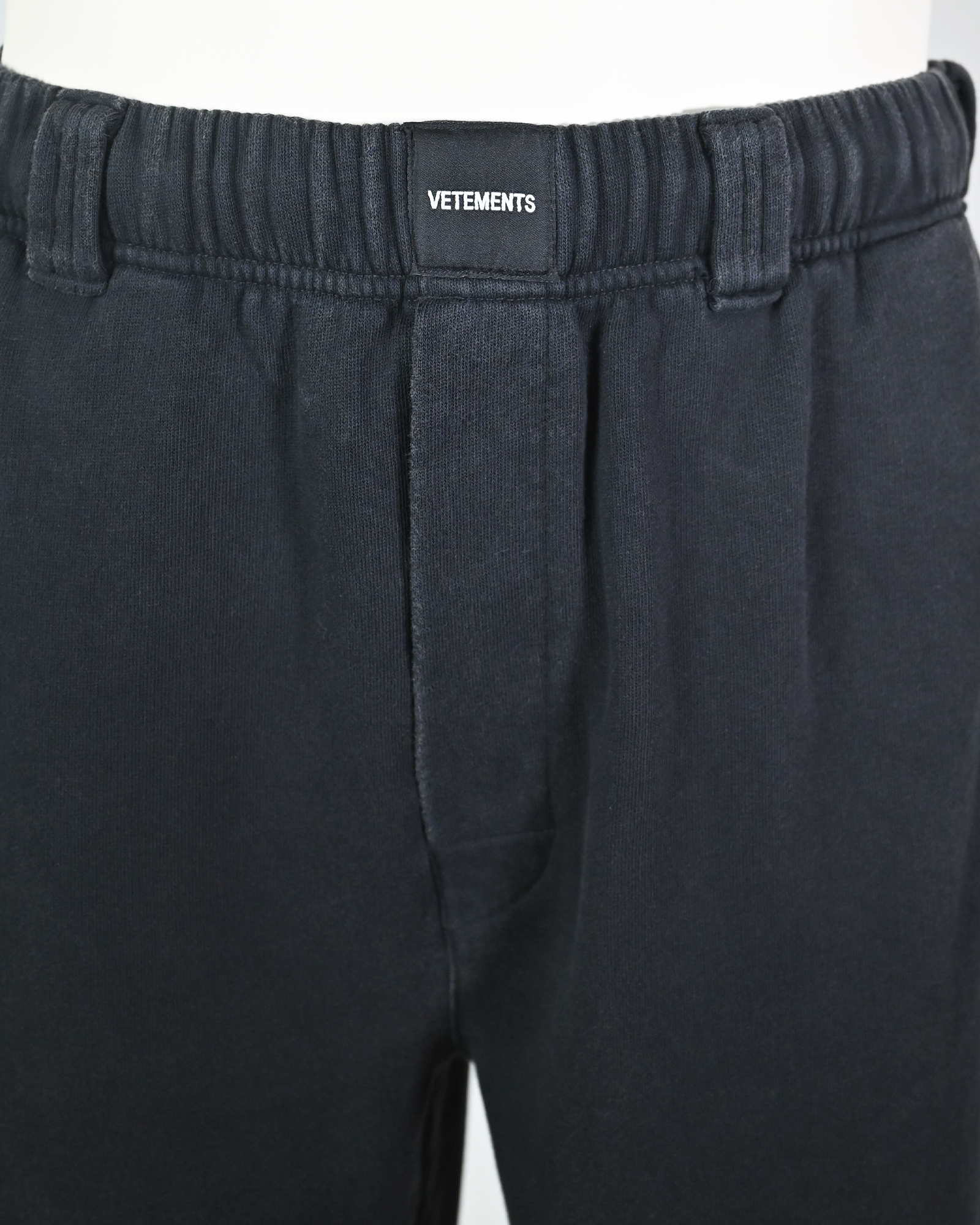 VETEMENTS・Vetements -  TAILORED SWEAT PANTS/ WASHED BLACK