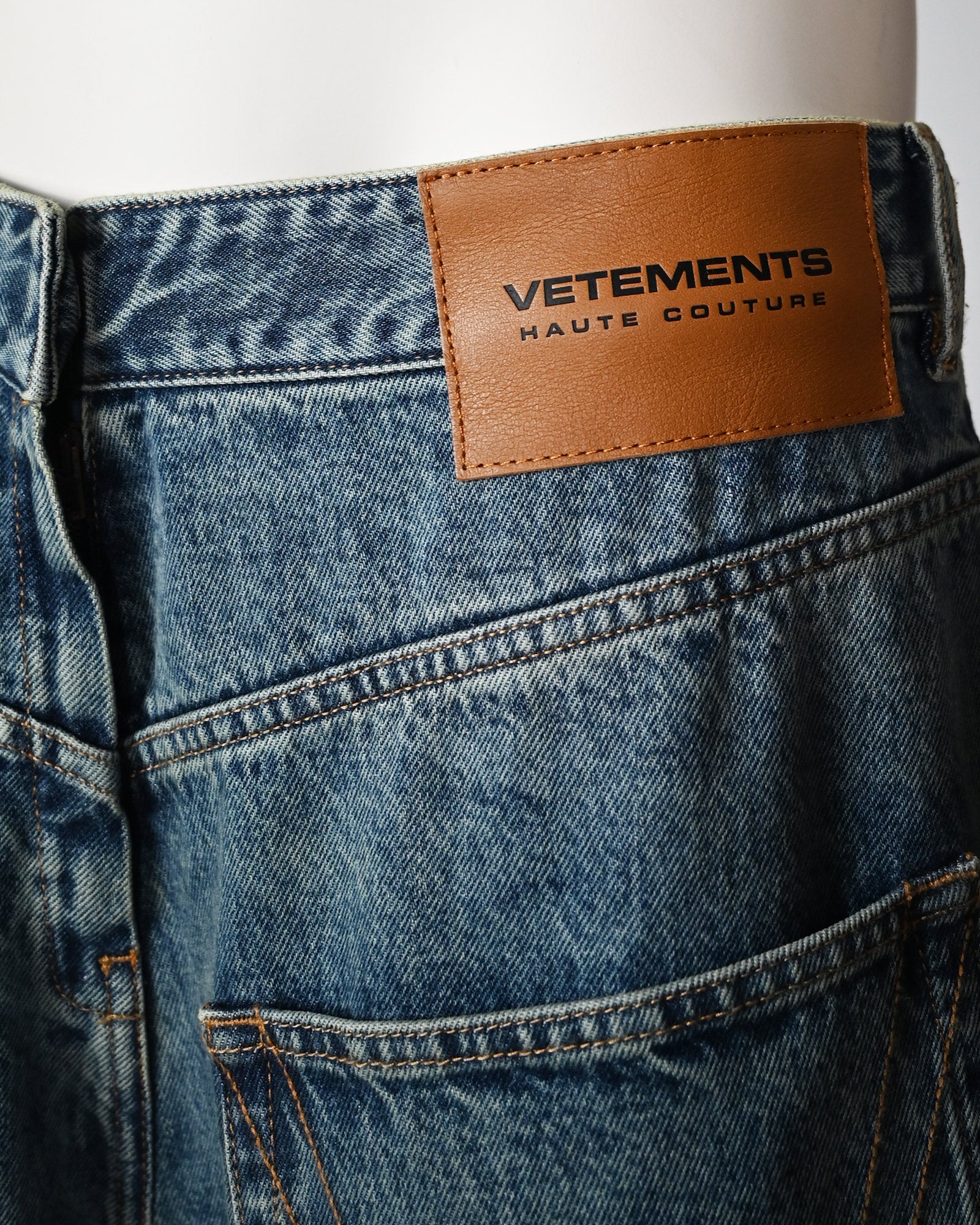 VETEMENTS・Vetements -  BACK TO FRONT JEANS / DISTRESSED BLUE