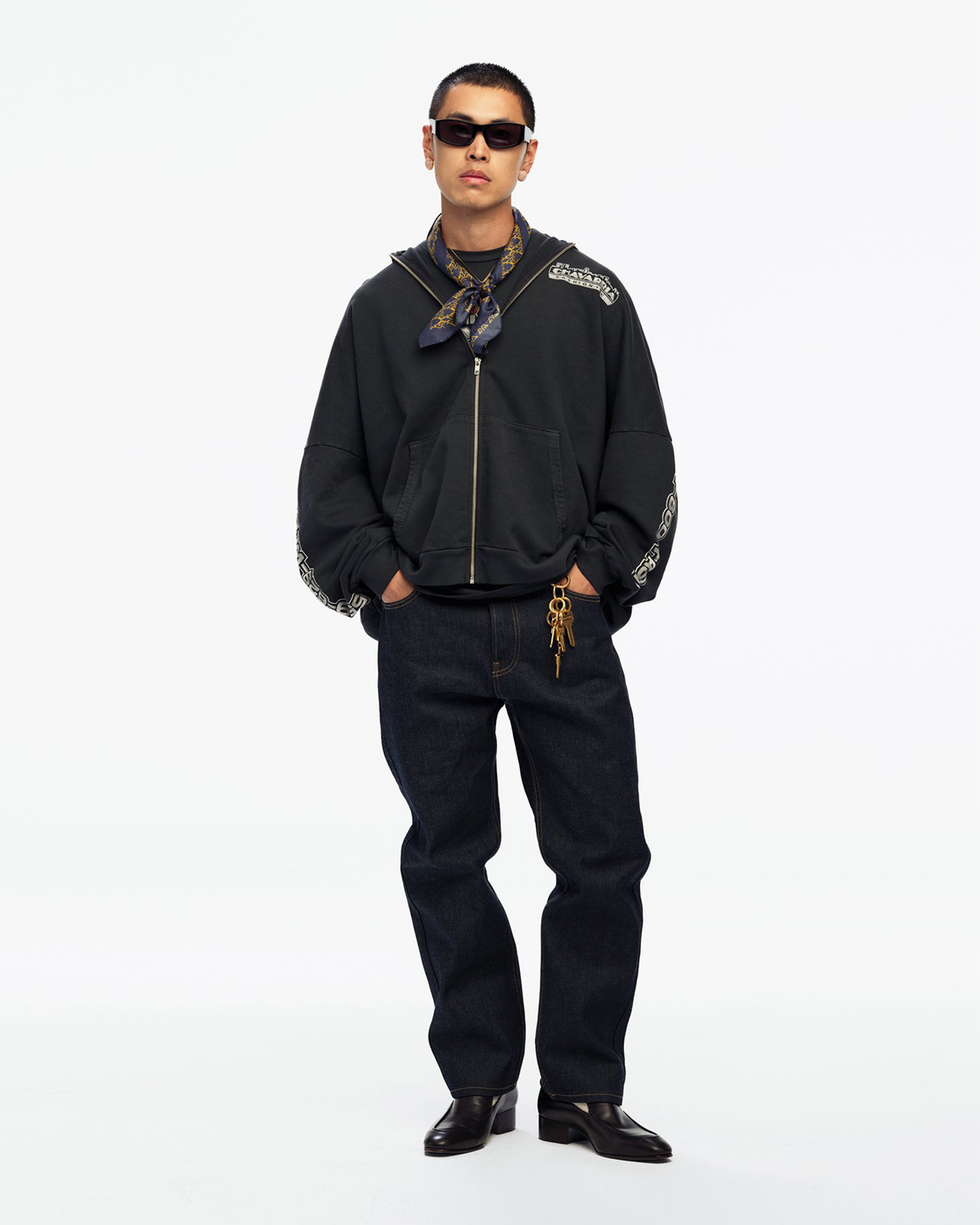 WILLY CHAVARRIA・ウィリー・チャバリア -  CHAVARRIA LICENSED DESIGNS ZIP HOODIE / BLACK
