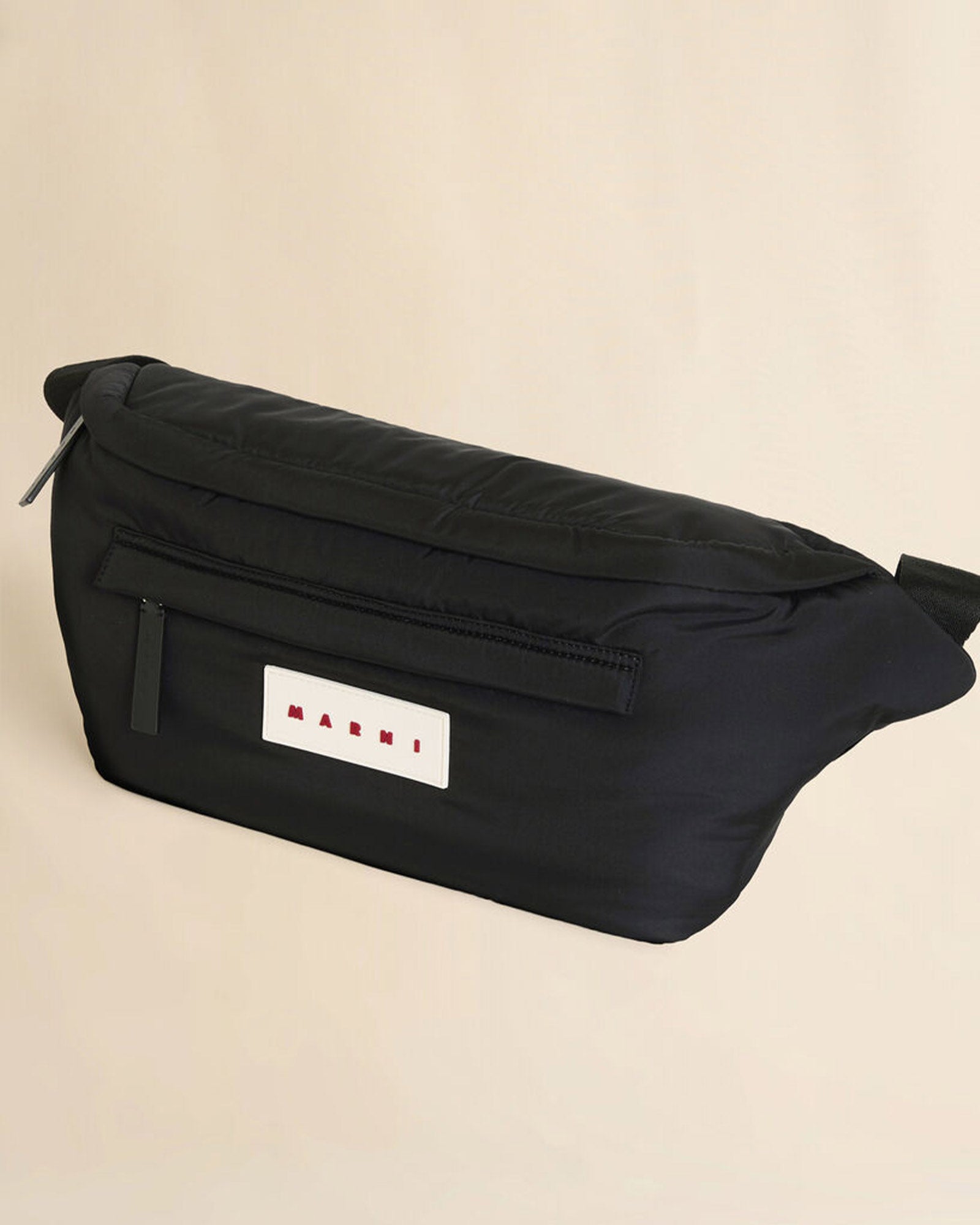 MARNI (マルニ) SS26 MUMQ0021U0 / BLACK | Detail Application