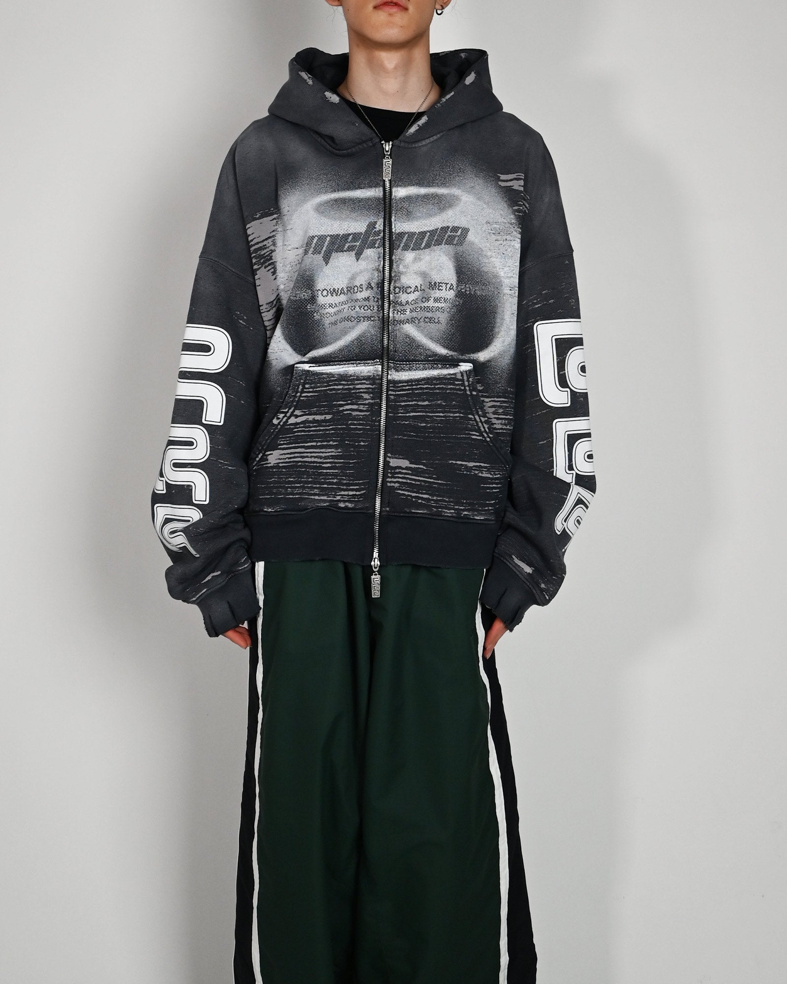 RRR123・リヴィントン ロイ レビス - パーカー・フーディ PARACLETE IN FLUX ROSE ZIP HOODIE