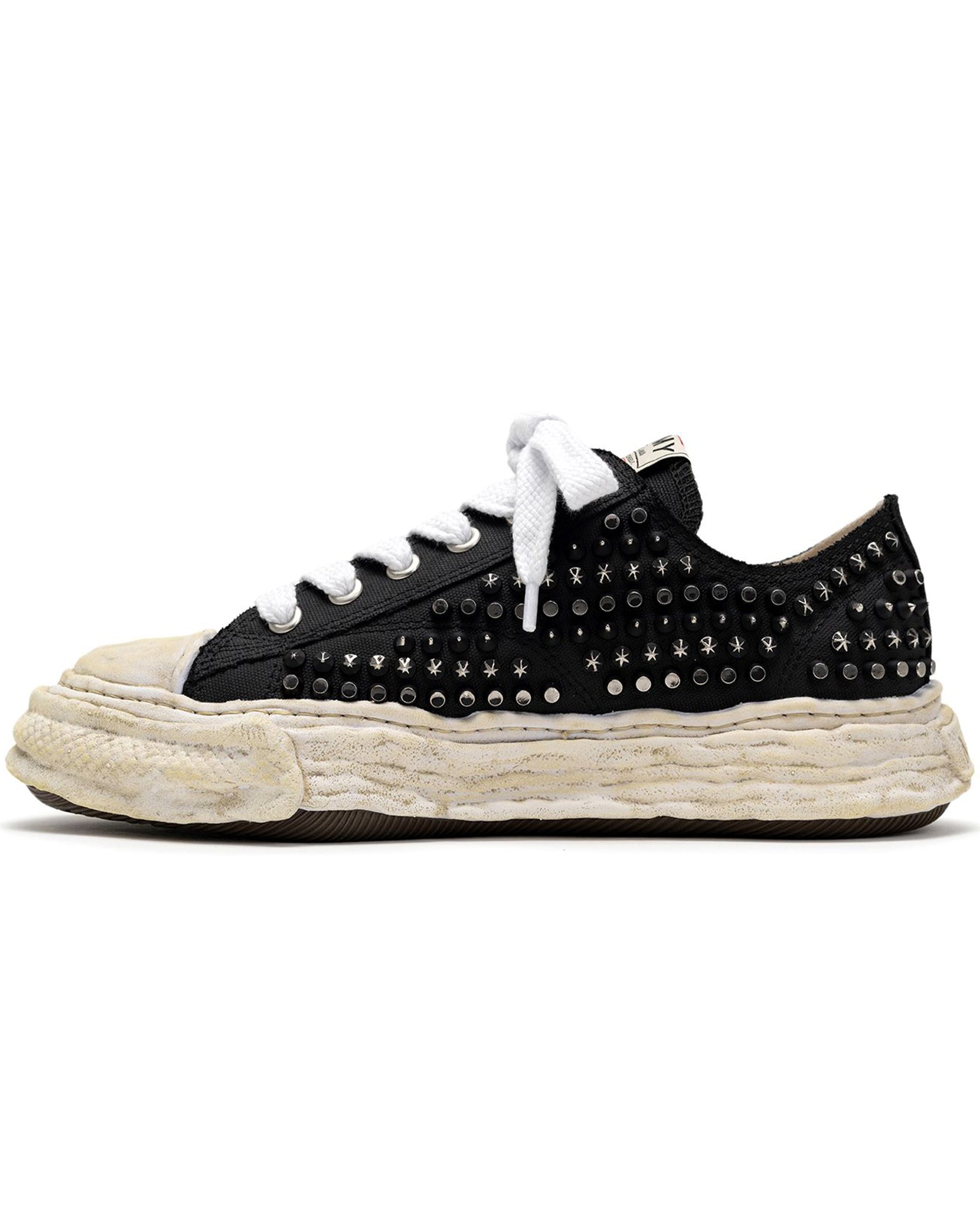 MIHARA YASUHIRO・Yasuhiro Mihara -  PETERSON 23 ORIGINAL SOLE STUDDED PAINT CANVAS LOW-TOP SNEAKER / BLACK